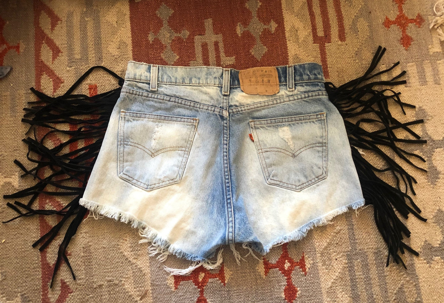 vtg 90s SUEDE FRINGE SHORTS // vintage orange tab Levis light wash white cut off denim jeans daisy dukes western biker babe harley davidson