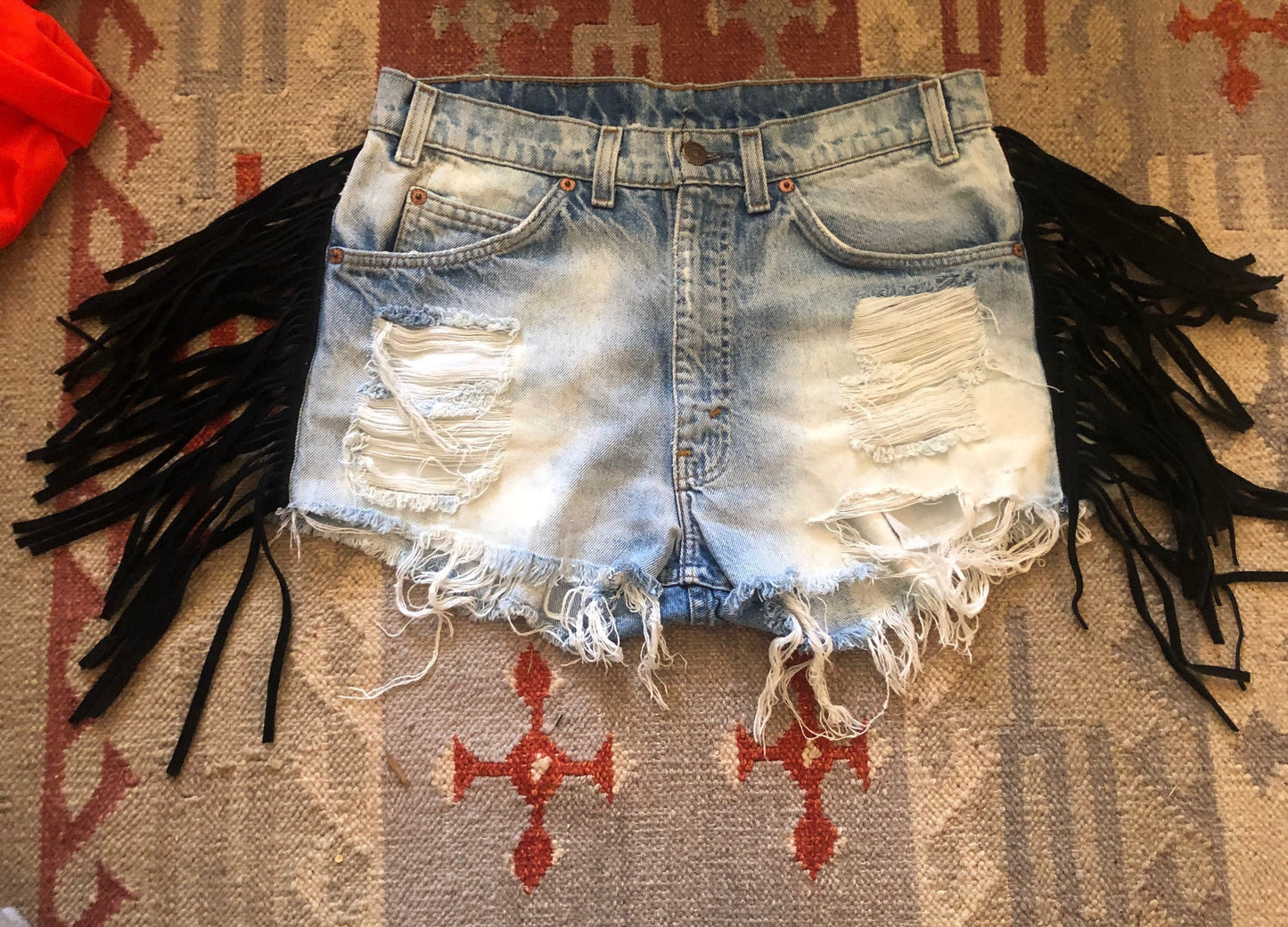 vtg 90s SUEDE FRINGE SHORTS // vintage orange tab Levis light wash white cut off denim jeans daisy dukes western biker babe harley davidson
