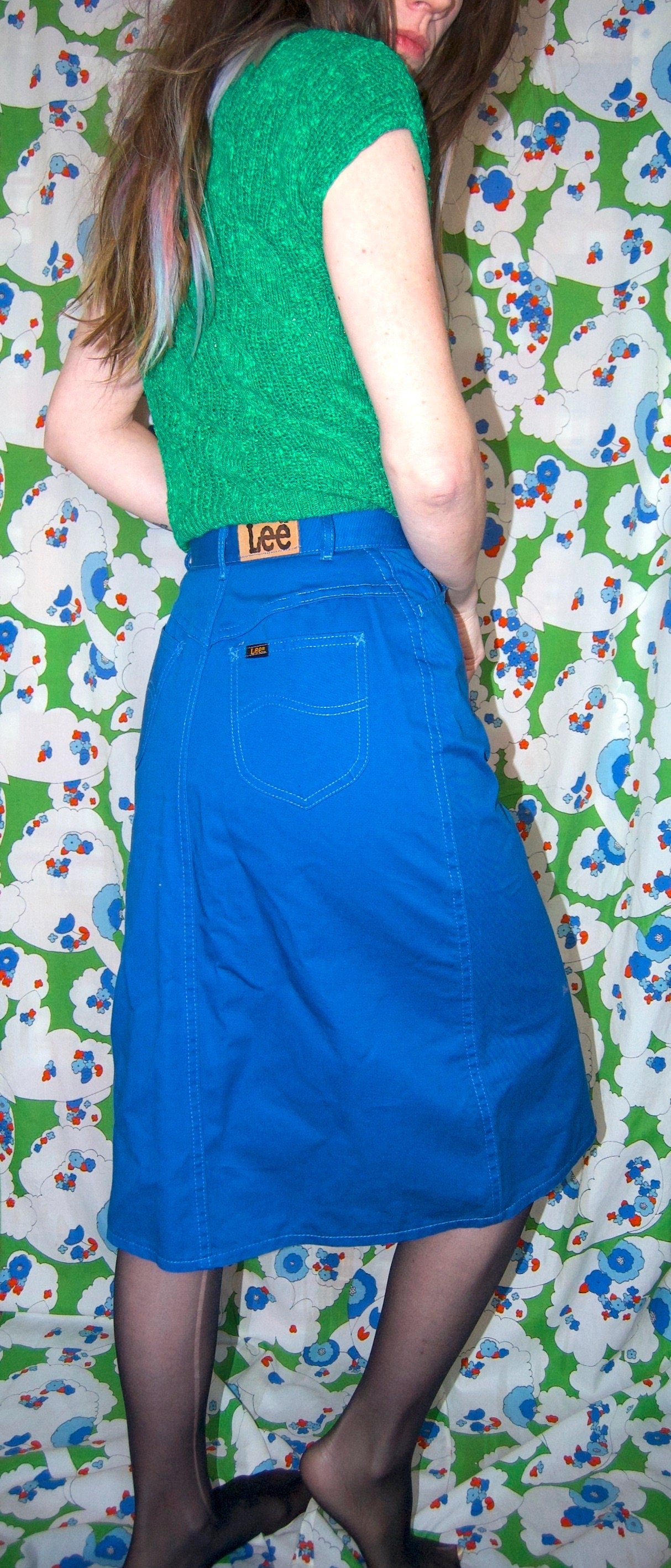 vtg 70s LEE BRIGHT BLUE Skirt // vintage knee length high waisted western mod hippie autumn fall fashion midi skirt