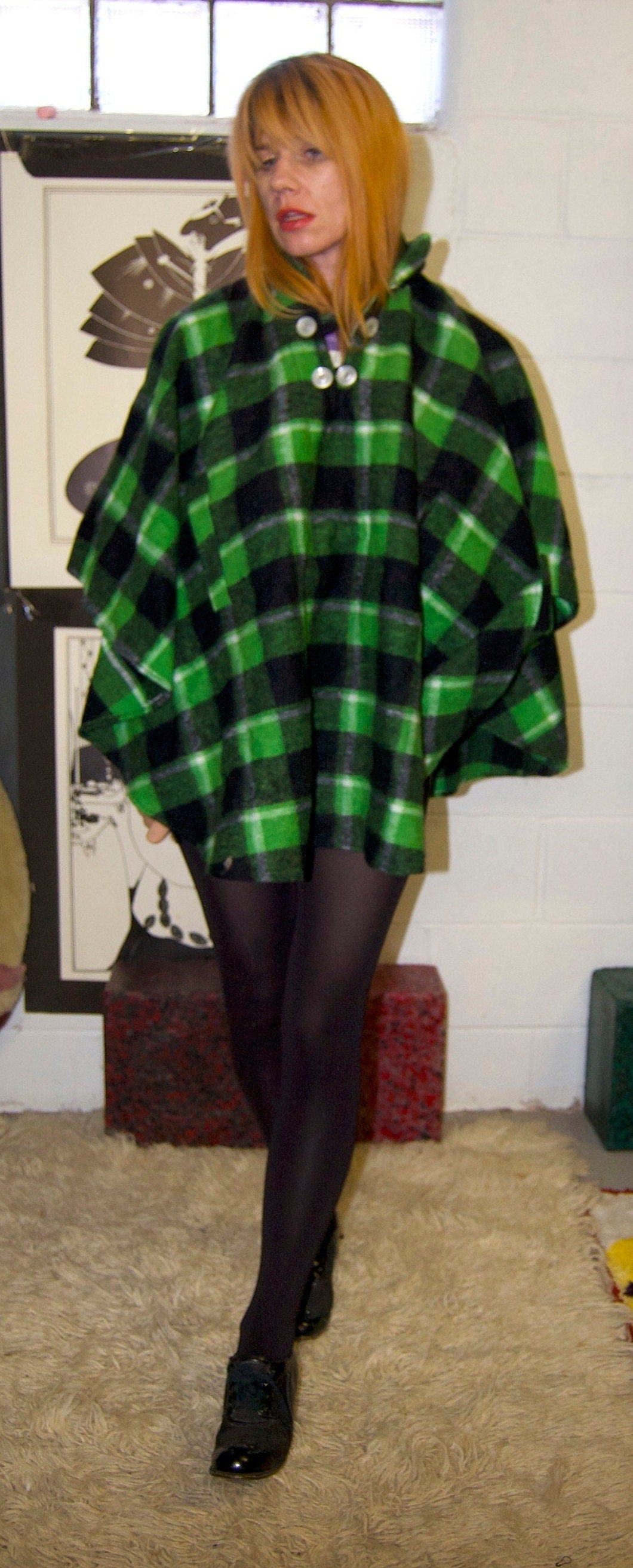 vtg 70s PLAID PONCHO CAPE dress // vintage green and black checkered autumn mini dress hippie boho cover up mod retro layers preppy cottage