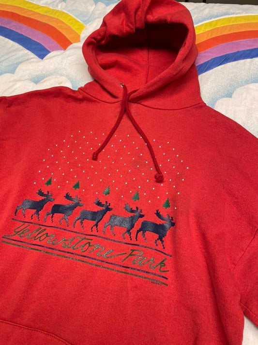 vtg 90s RED YELLOWSTONE HOODIE // national park tourist forest scene animal nature print cute fall cozy wildlife art t shirt winter snow