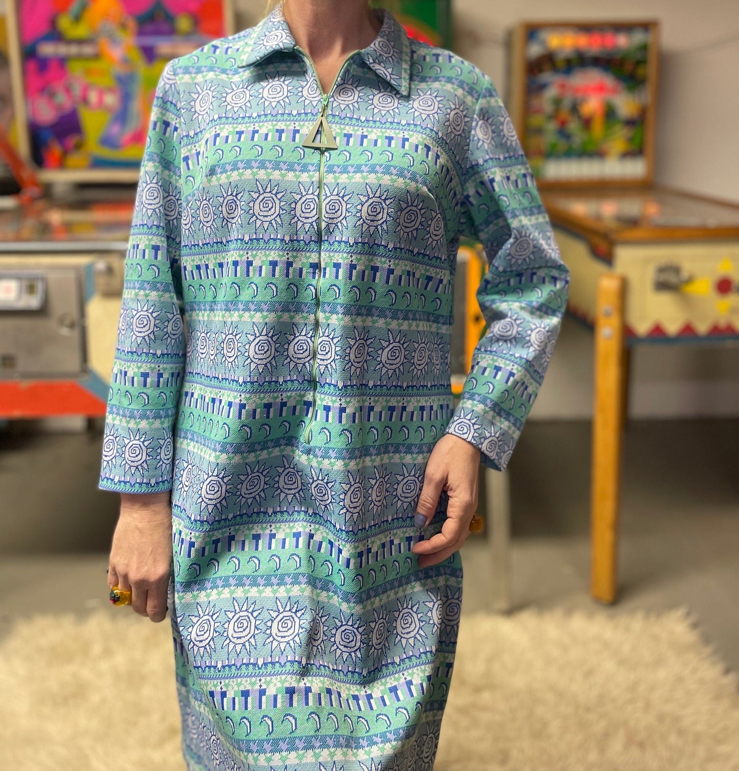 vtg 70s MOON & STARS DRESS // vintage mod celestial pattern tapestry knit sky blue zip white zodiac horoscope all over print novelty print