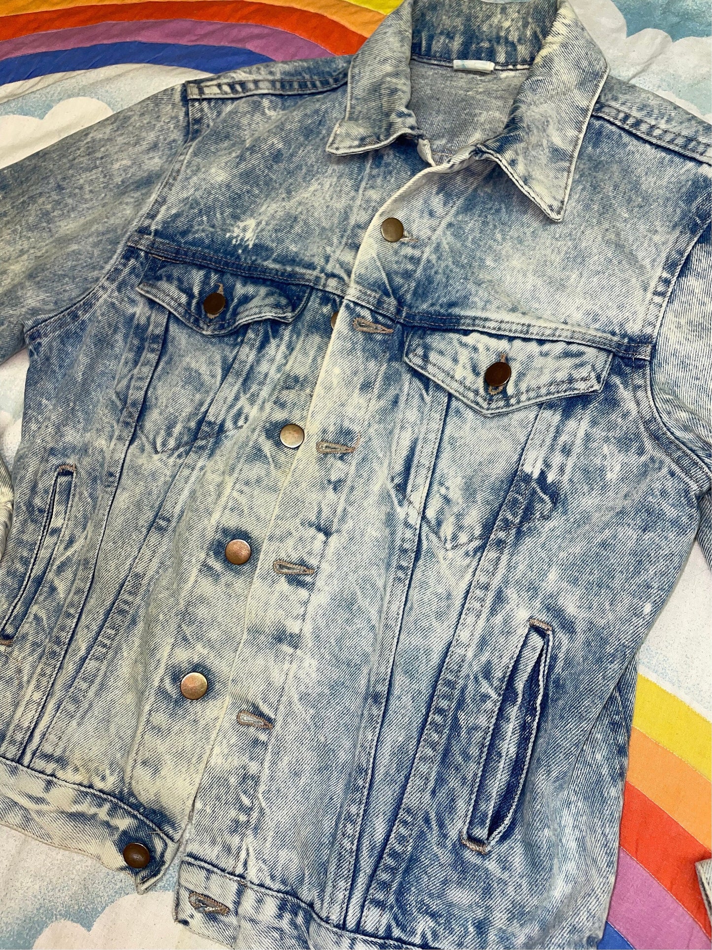 vtg 80s SPIDERMAN JEAN JACKET // acid wash hand drawn glitter art marvel comics fan art airbrushed trucker denim boxy grunge hipster cool