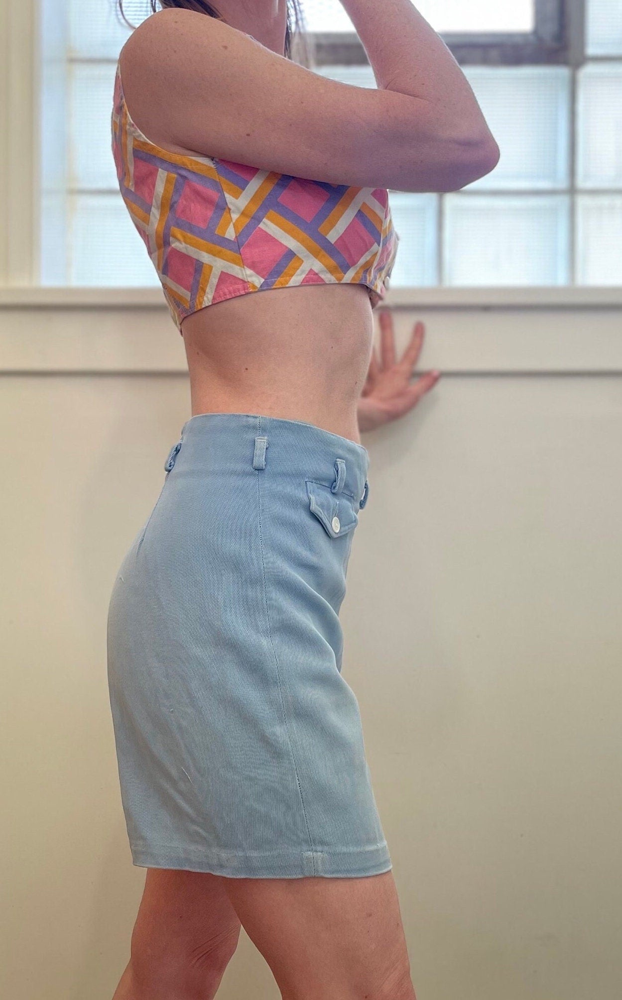 vtg 40s BLUE CHAMBRAY SHORTS // vintage light blue gabardine long shorts 50s denim hot pants autumn fall casual school mcm retro style