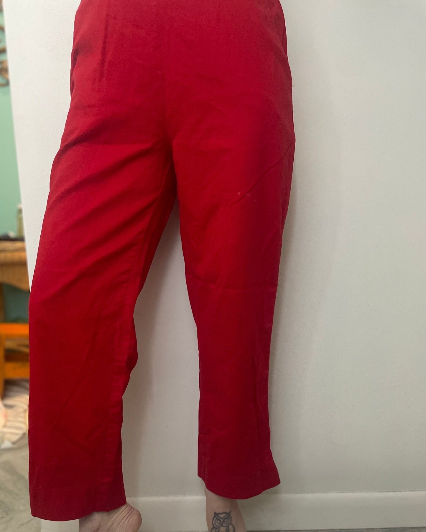 vtg 90s RED CIGARETTE PANTS / lipstick red mod capris cotton trousers high waisted mid rise mom jeans pedal pushers rockabilly retro skinny
