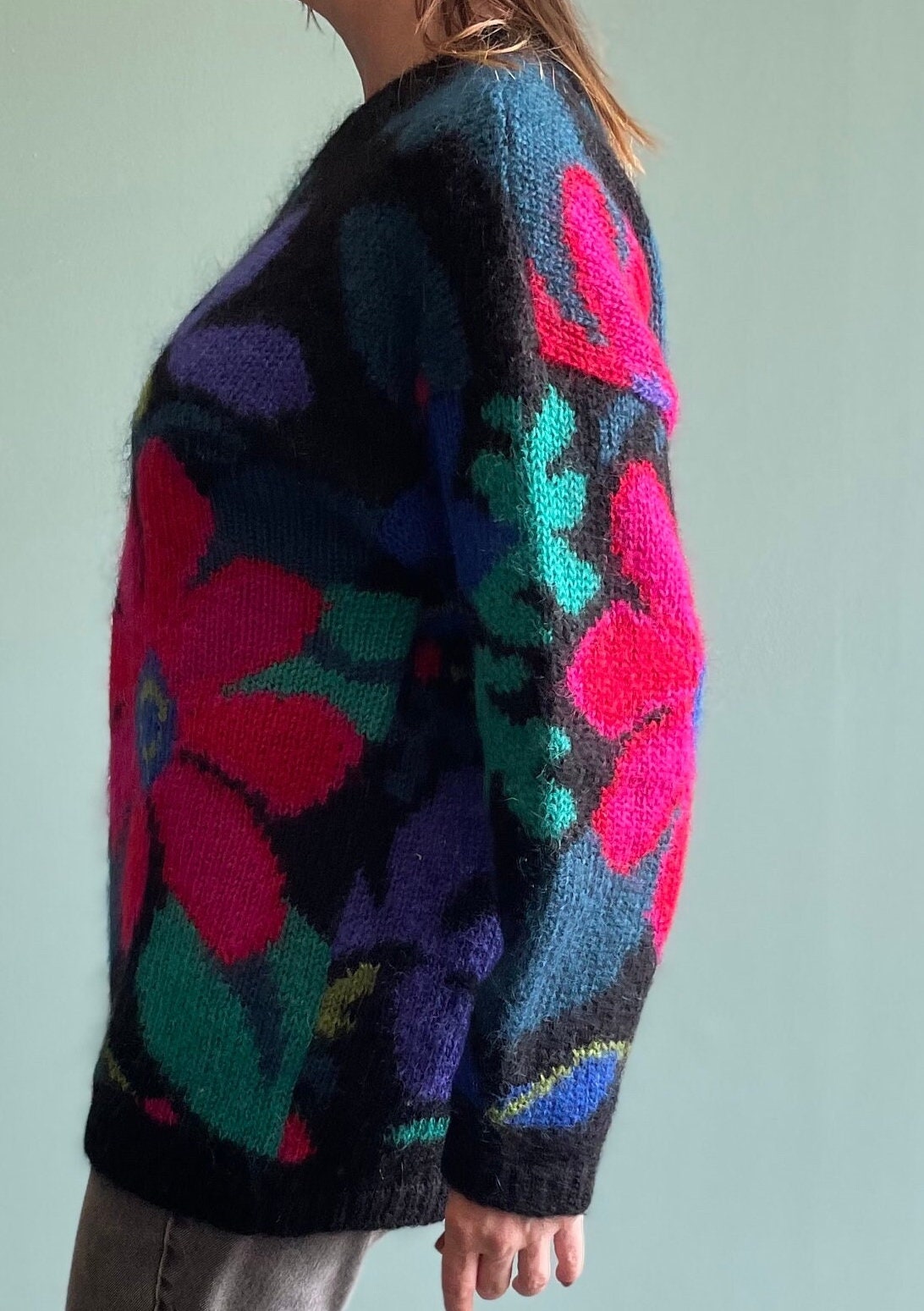 vtg 90s MOHAIR FLOWER POWER Sweater // vintage floral valley grunge style fuzzy hippie mod y2k bright funky fuzzy pullover baggy slouchy L