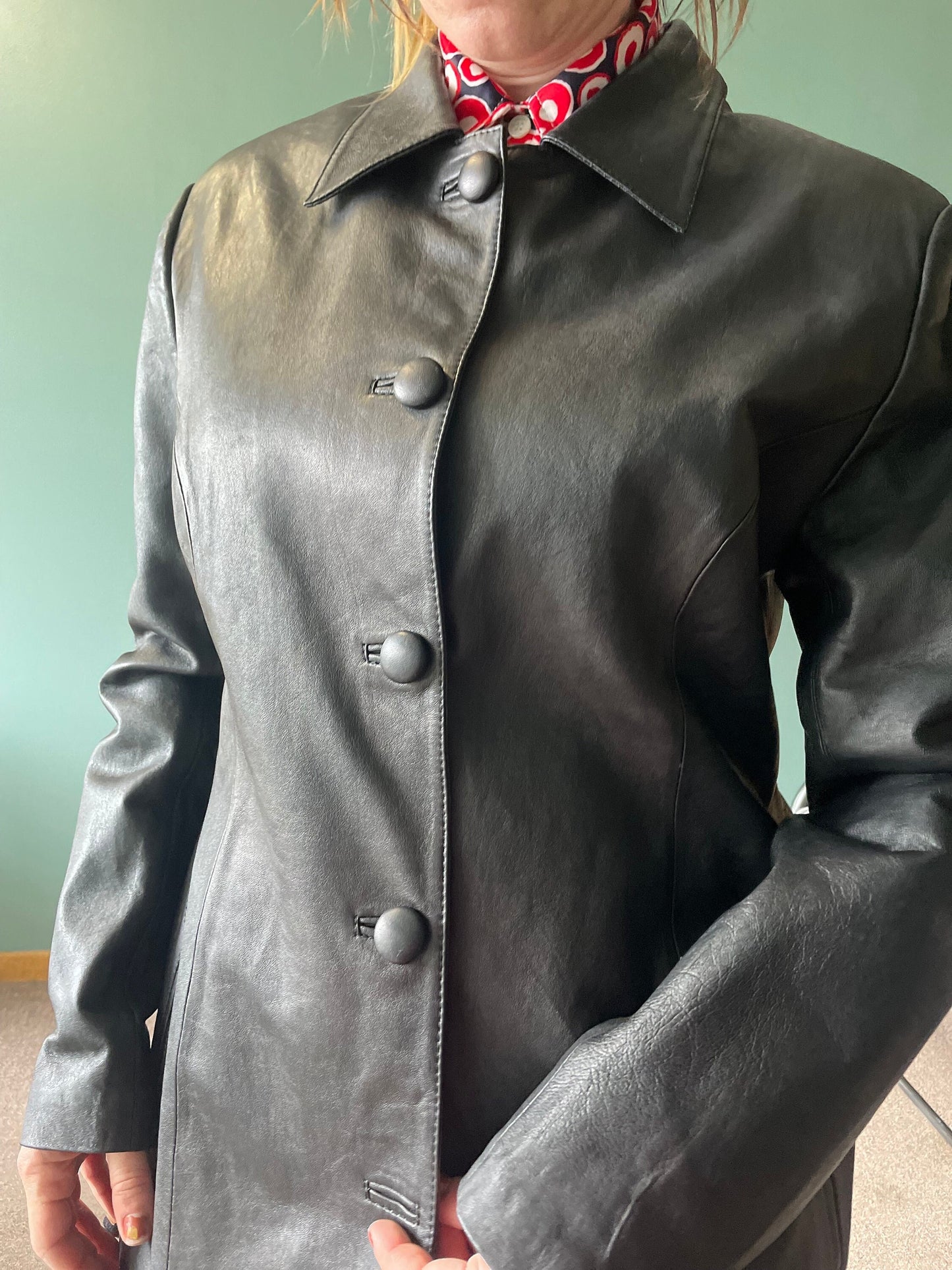 vtg 70s LUSANT BLACK LEATHER Jacket // vintage mod moto button up sleek soft supple pointy collar trench duster chic minimalist autumn fall