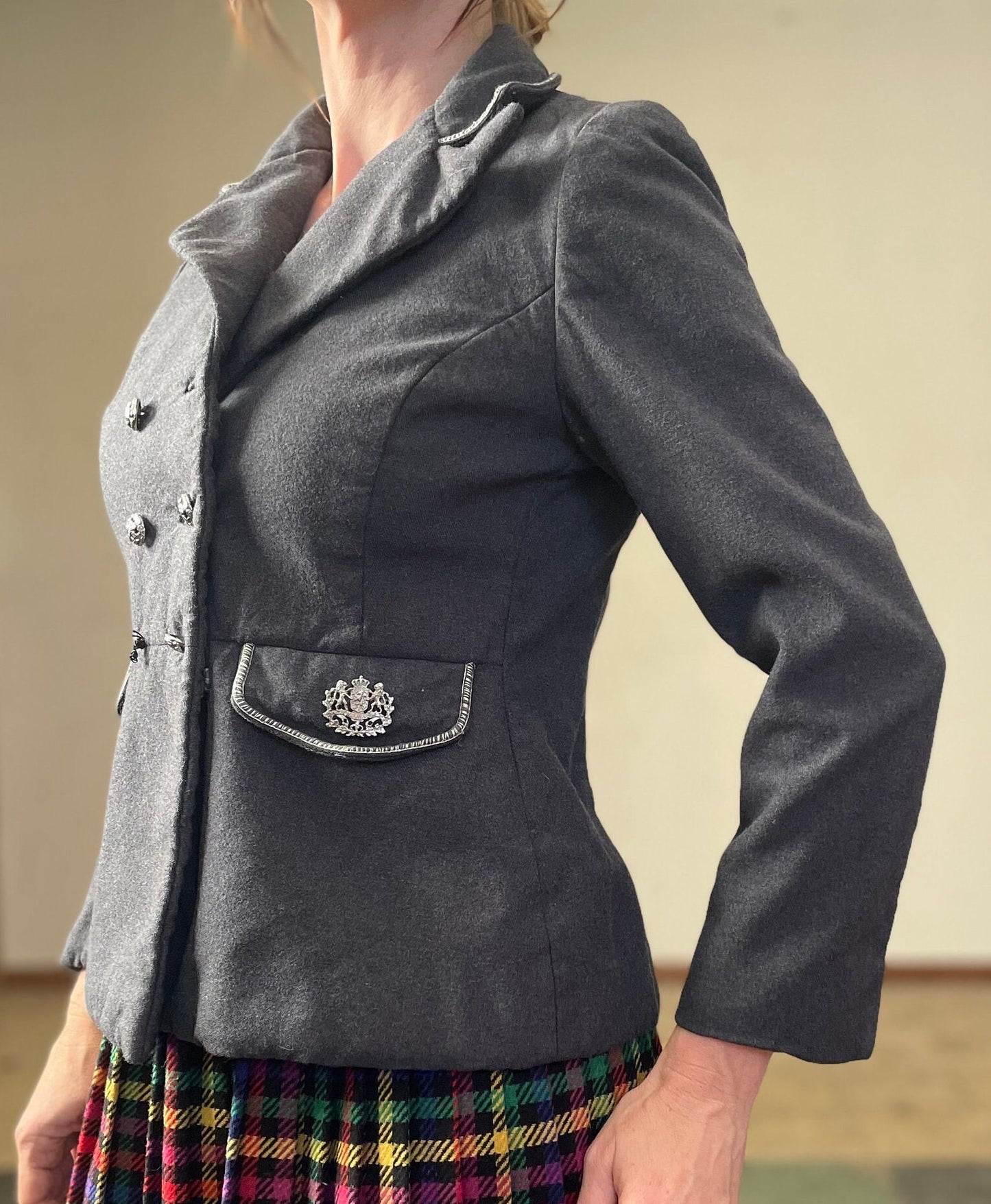 vtg 60s MILITARY STYLE JACKET // vintage petite womens small button up preppy mod minimalist gray winter blazer wool coat peplum dress coat