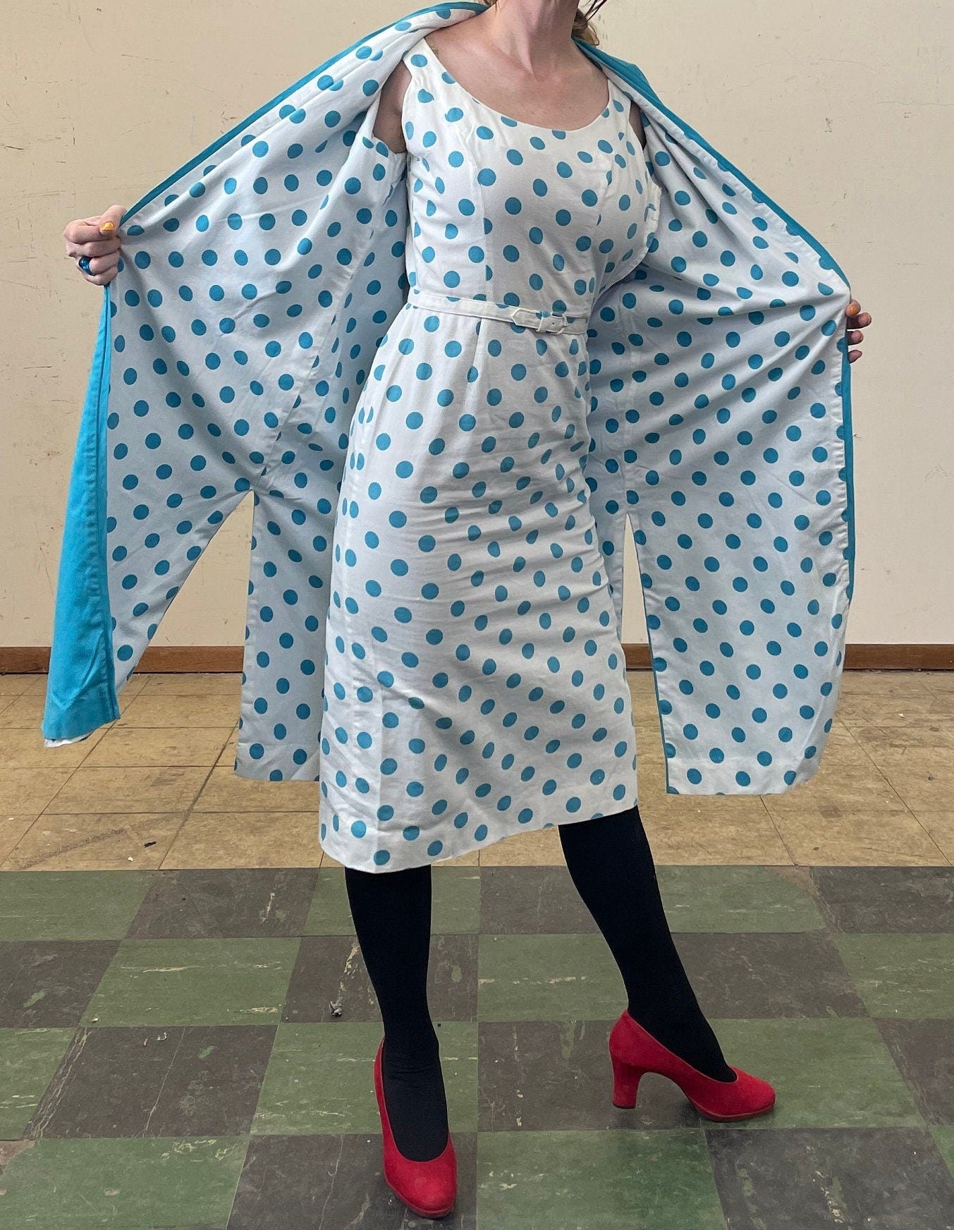 vtg 50s 2 PIECE POLKA DOT Dress Set // vintage linen Pat Hartley blue white geometric circle pattern scoop neck belted dress & long jacket