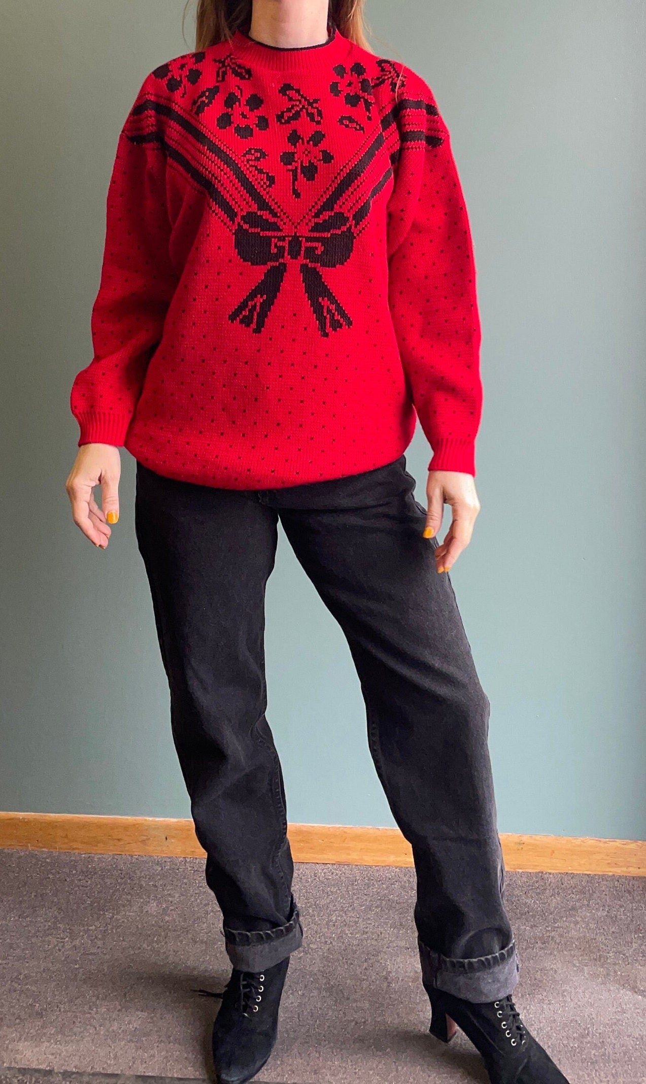 XMAS vtg SWEATER // Vintage 80s Red & Black Ribbon Print Abstract Gift Wrap Bow Slouchy Red aop loud festive holiday cheer joy noel santa