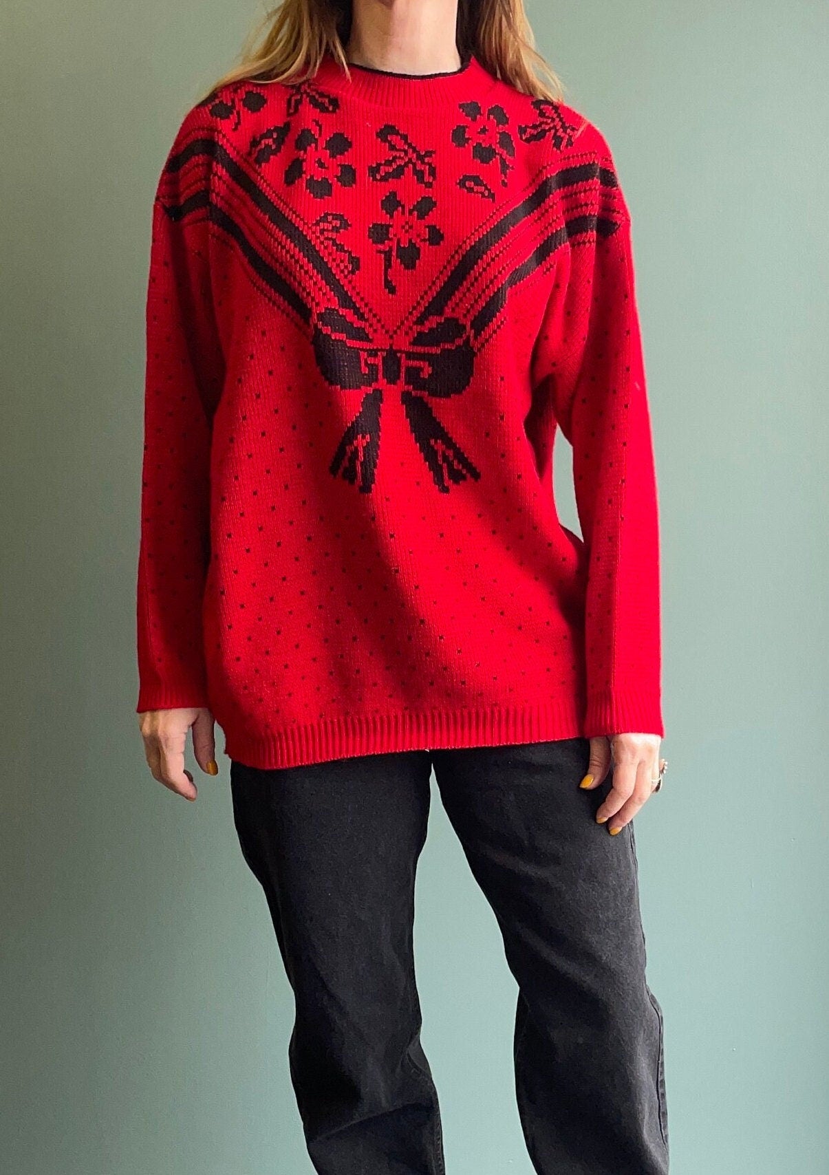 XMAS vtg SWEATER // Vintage 80s Red & Black Ribbon Print Abstract Gift Wrap Bow Slouchy Red aop loud festive holiday cheer joy noel santa