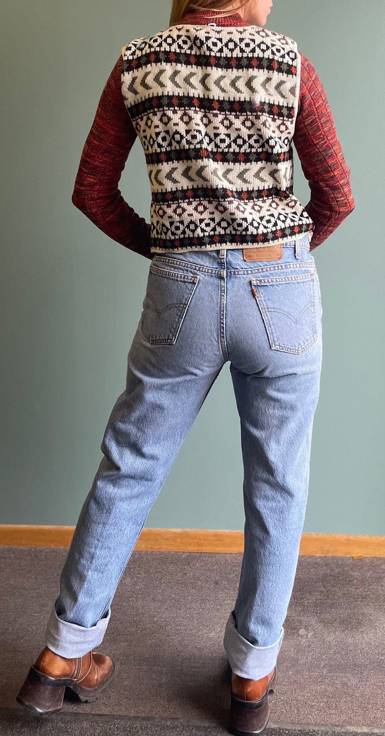 vtg 80s STRIPED SWEATER VEST // vintage abstract patterned button up layering top geometric all over print cropped knit autumn fall fashion