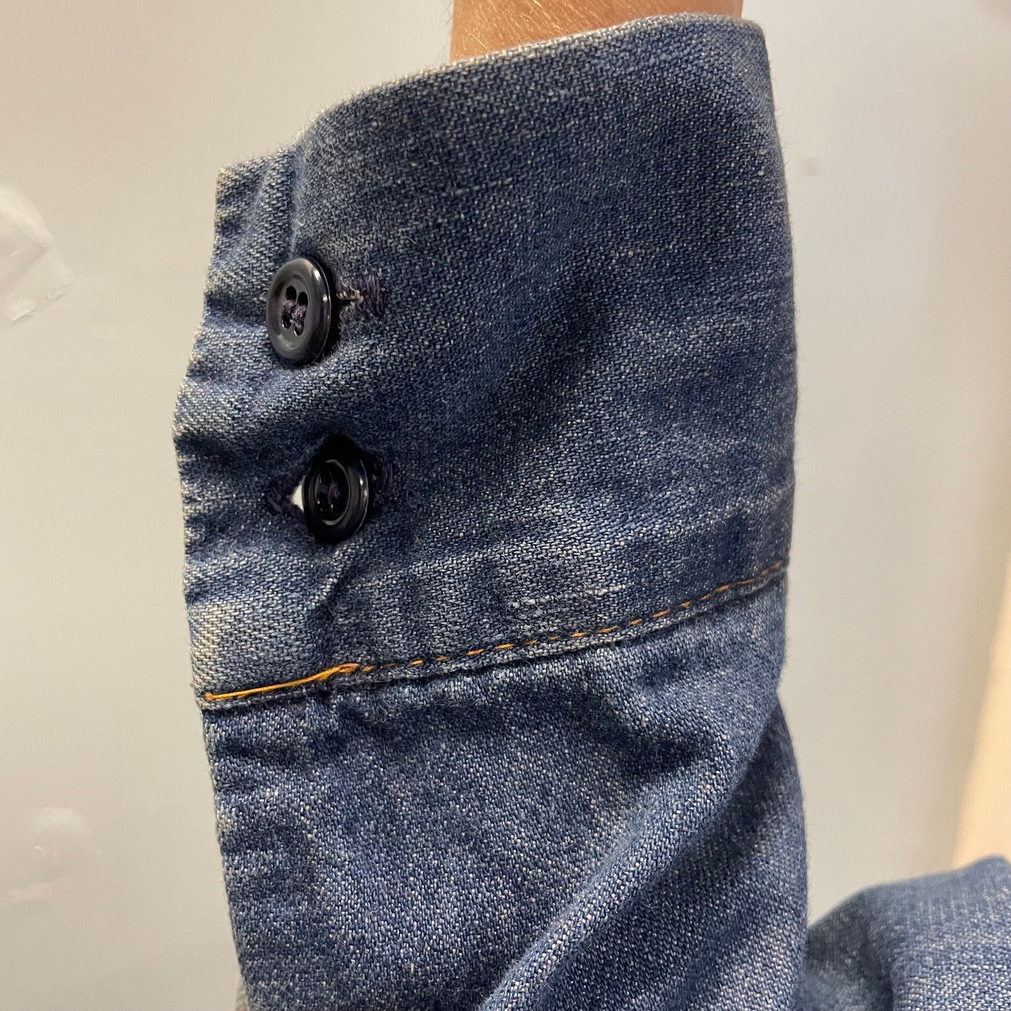 vtg 70s LEVIS FOR Gals Chambray nice fade western workwear denim blouse hippie pointy collar flowy preppy white stitch distressed