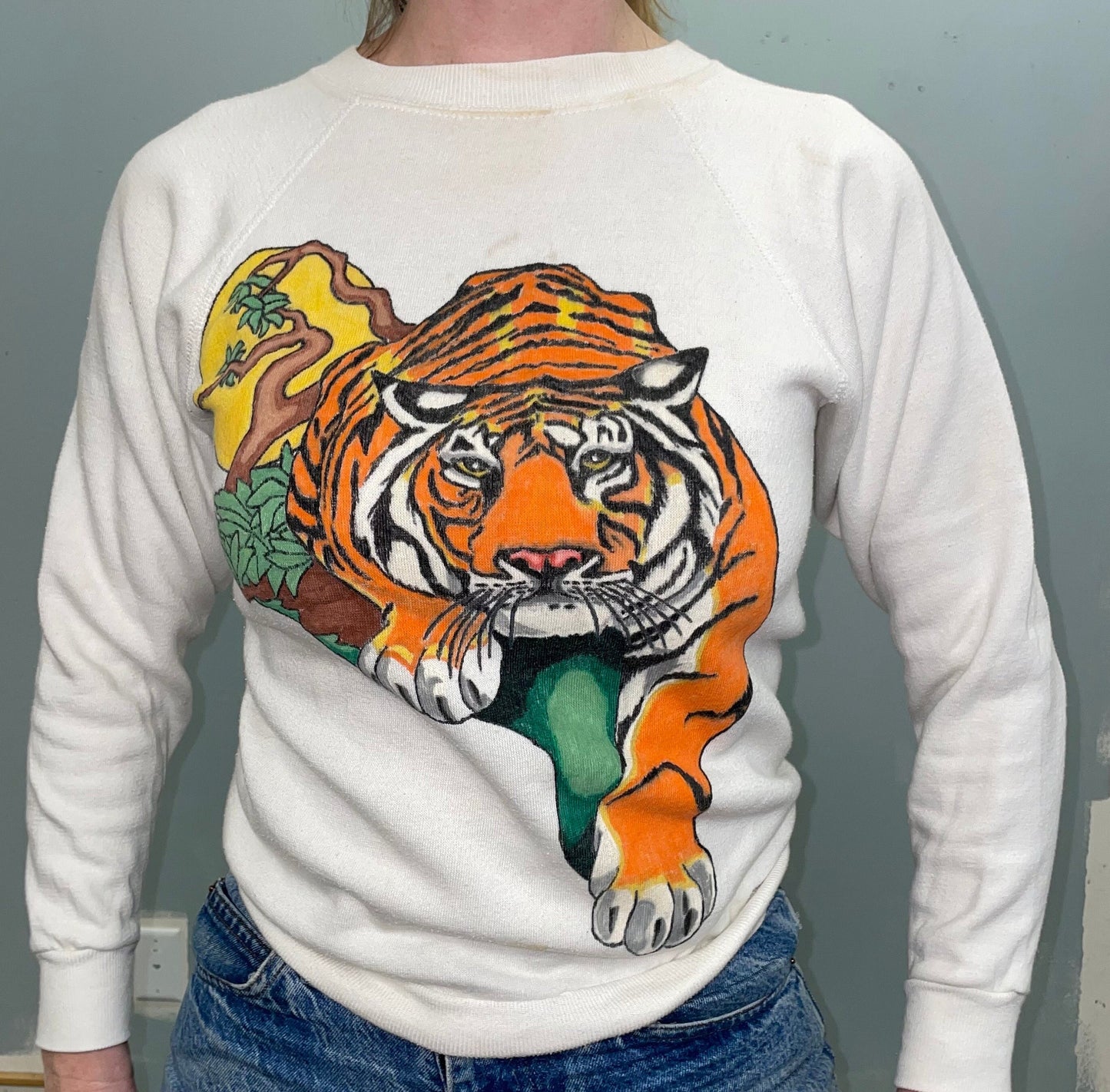 vtg 70s PSYCEHDELIC TIGER SWEATSHIRT / vintage hand painted small animal print graphic tee steinwurtzel wear with all retro hippie small fit