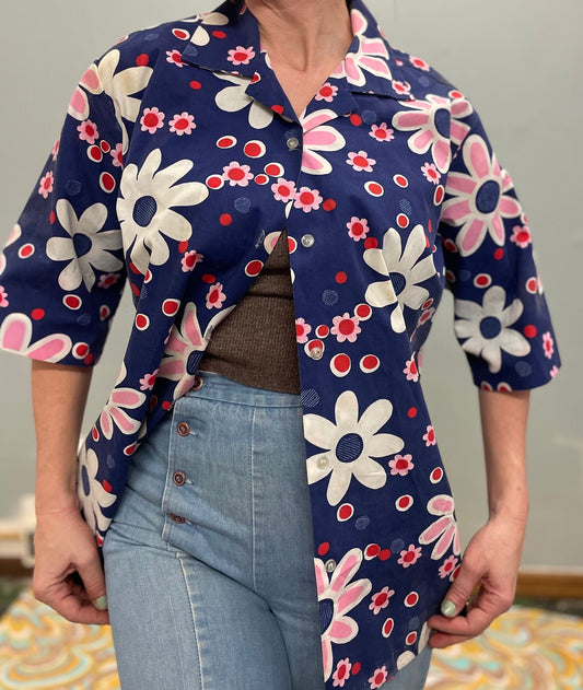 vtg 60s FLOWER POWER OXFORD // vintage button up xl daisy floral blouse retro hippie mod hawaiian shirt carol brent japan tags mcm oversized