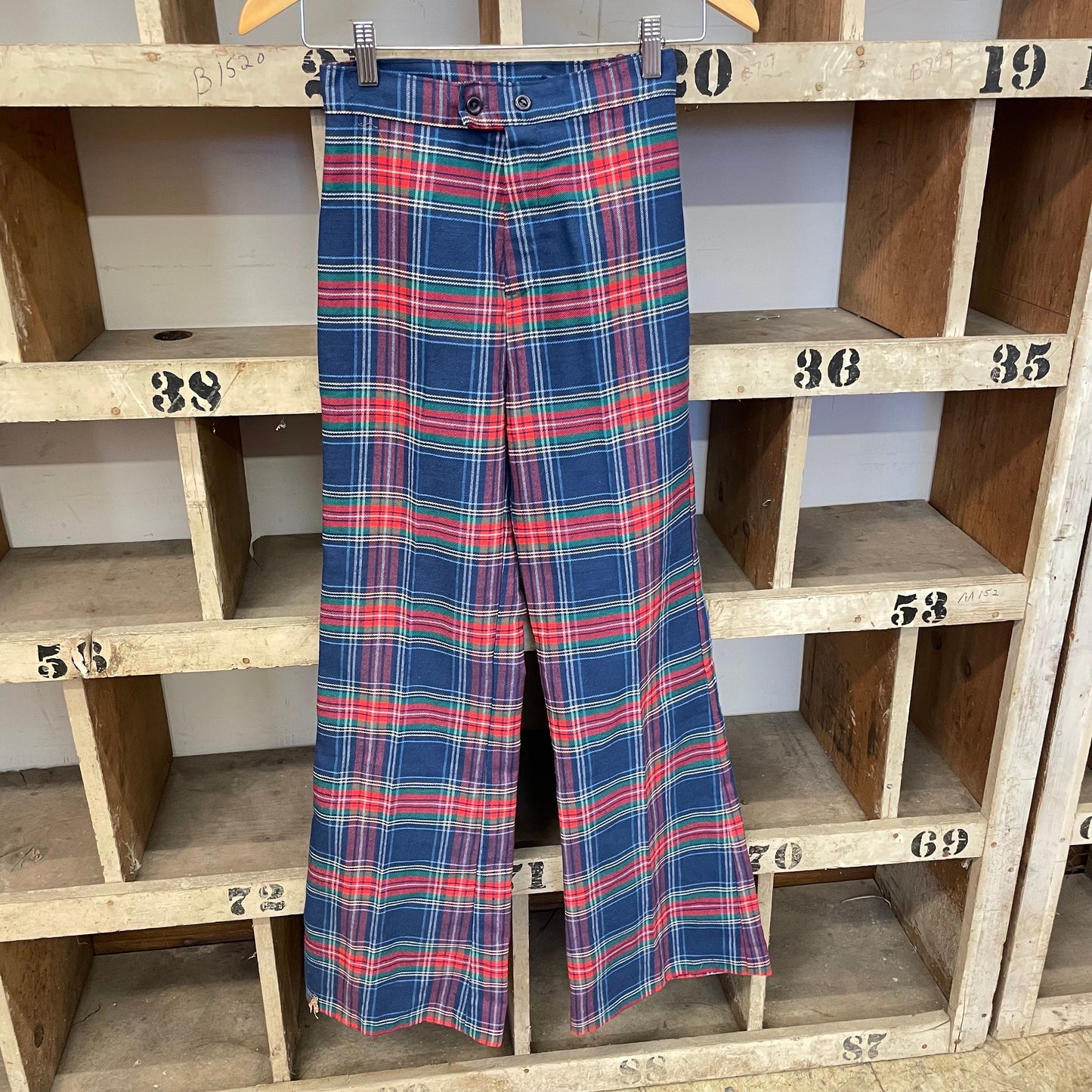vtg 70s PLAID BELL BOTTOMS // vintage womens pants size 24 blue red plaid high rise hippie bare back mod psychedelic wide leg kick flares
