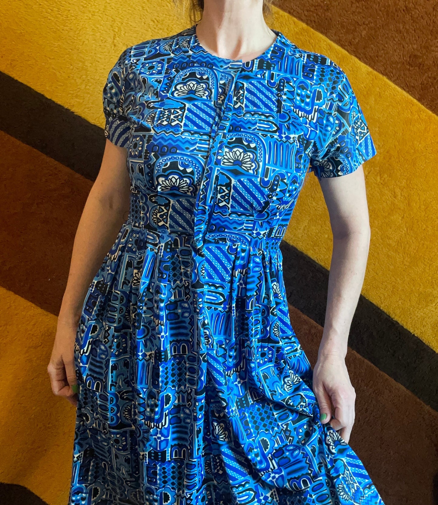 vtg 60s 2 PIECE JERSEY DRESS // abstract pattern set with pockets school outfit bright blue tiki party mod retro autumn layers teacher style