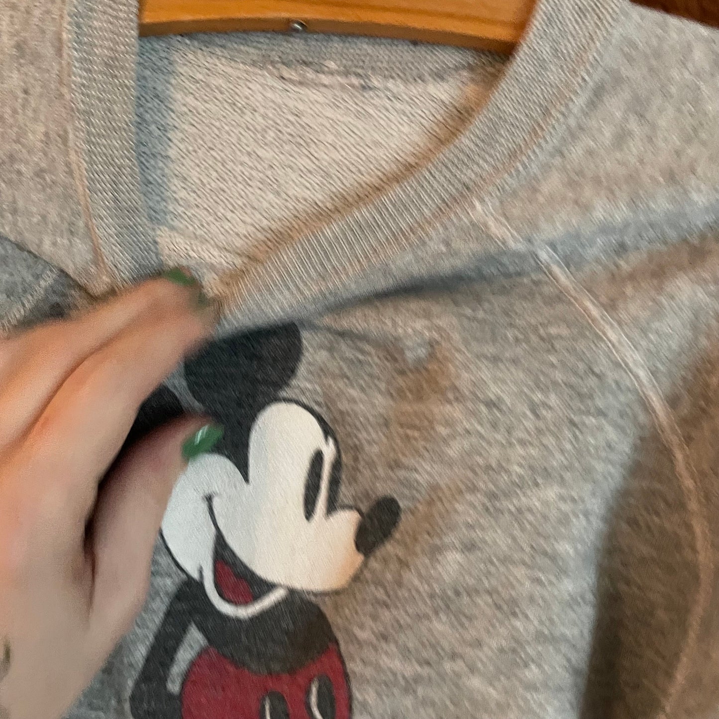 vtg 70s MICKEY MOUSE SWEATSHIRT // vintage youth large disney cartoon character baby tee cropped sweatshirt cute casual school fitted top