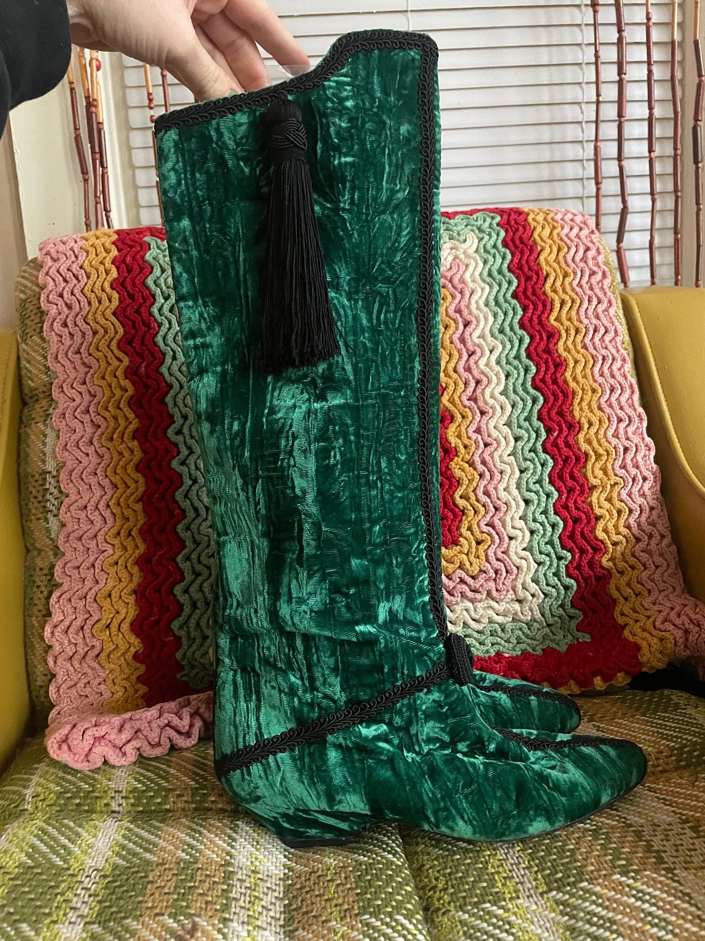 Vtg 90s GREEN VELVET FRINGE Boots // vintage pointy toe black tassel Susan Bennis Warren Edwards boots rare emerald green calf high boots
