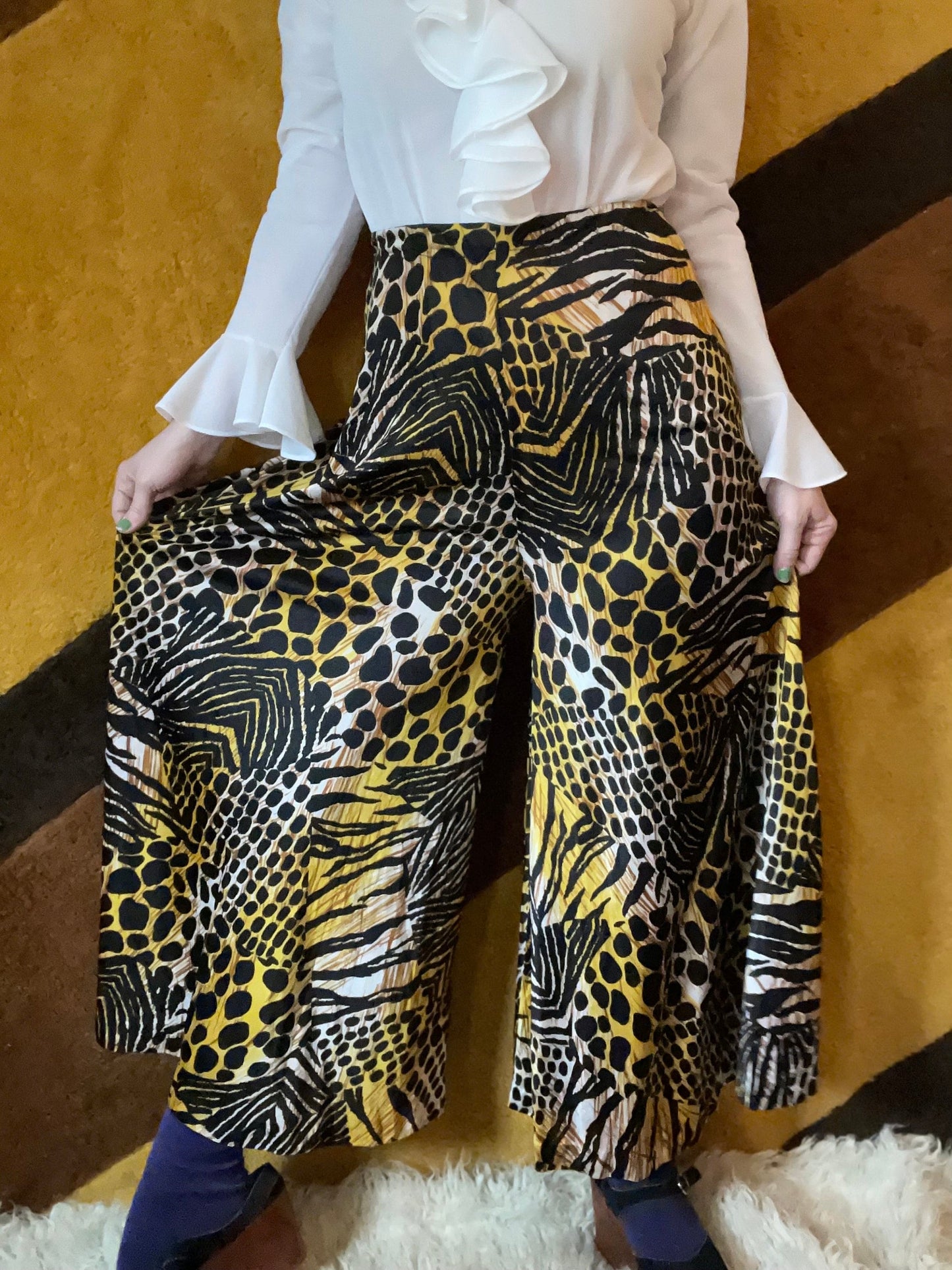 vtg 70s LEOPARD PALAZZO PANTS // vintage miss elaine mixed animal print flowy slinky pants silky nylon flowy wide leg gold hostess pants