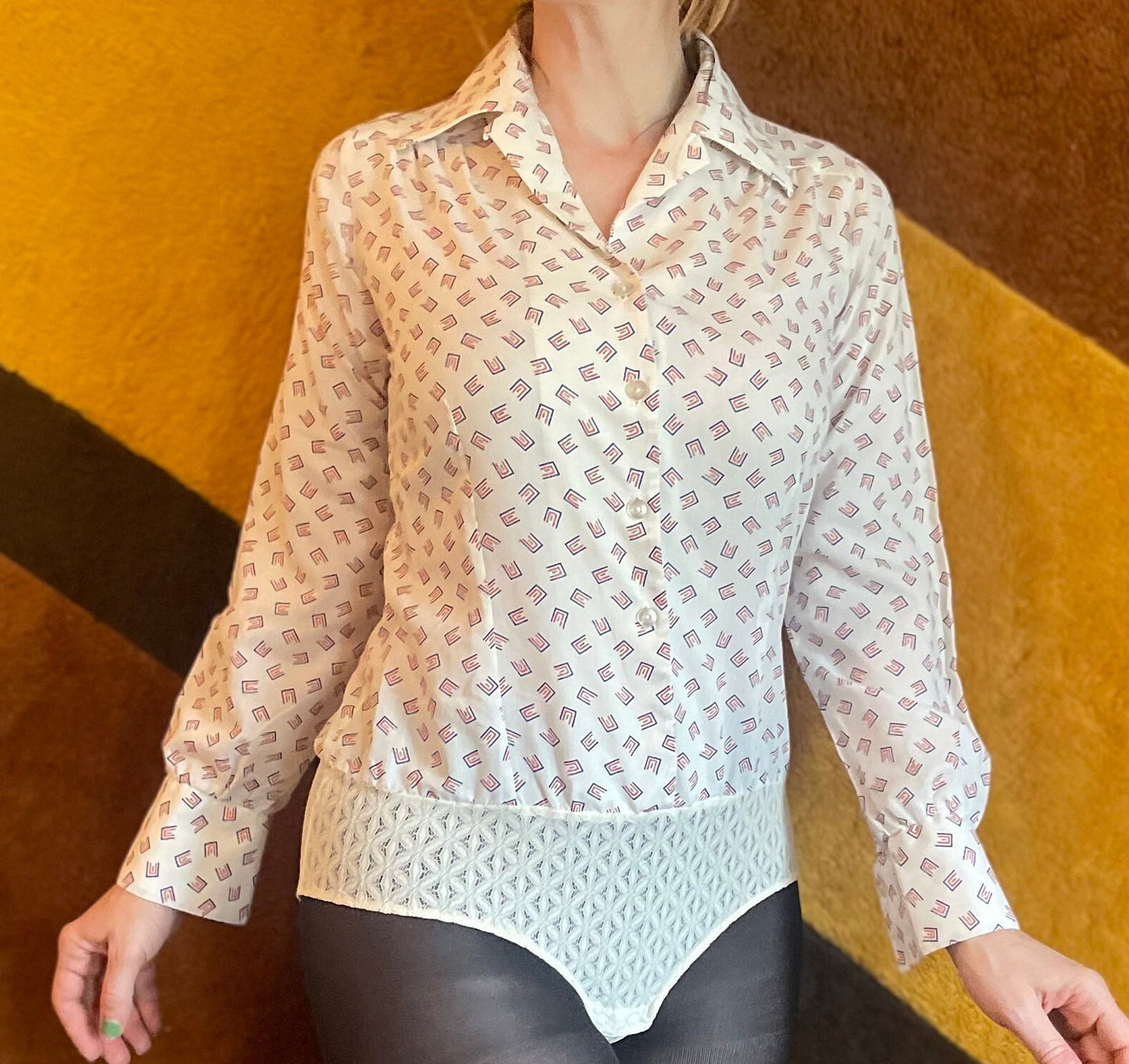 vtg 70s PATTERNED BODYSUIT TOP // vintage pointy collar one piece unitard disco poly d'armigene new york blouse abstract atomic print shirt
