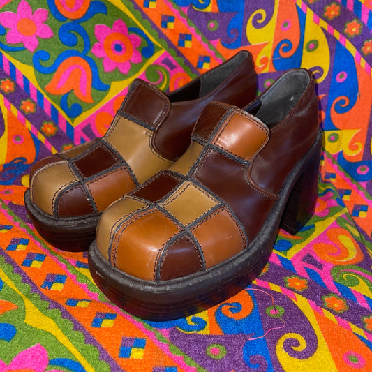 vtg 90s PATCHWORK CHECKERED PLATFORMS // vintage 90s does 70s size 7 stacked chunky heels brown tan thick retro disco club geometric shoes