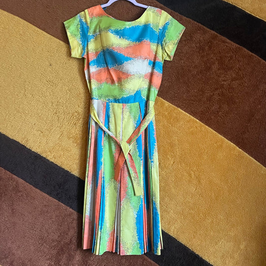 vtg 50s ABSTRACT GEOMETRIC PATTERN Dress // vintage neon triangles belted autumn fall bright mcm atomic print pleated fit n flare fun party