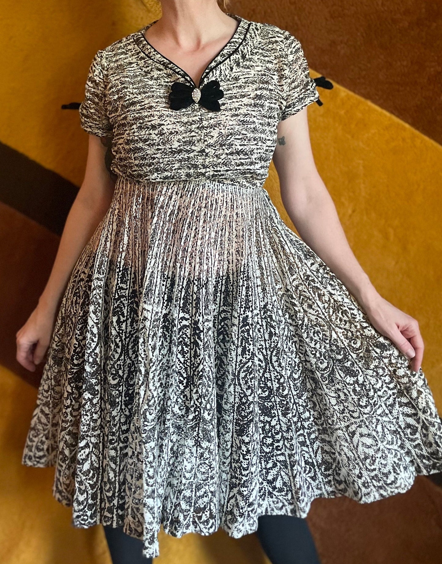 vtg late 40s BLACK & WHITE EYELET Dress // vintage lace net dress velvet trim bow tie fit n flare rockabilly day dress pleasantville party