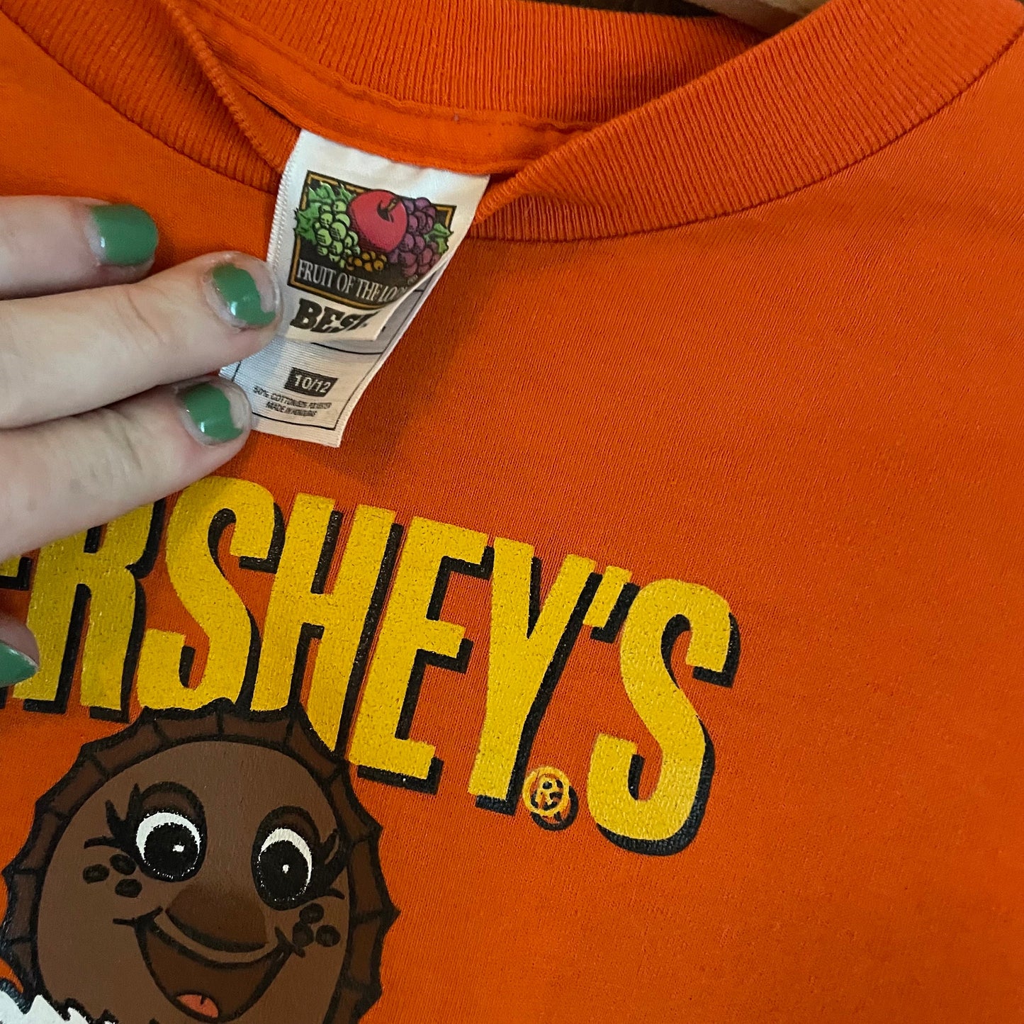 vtg 90s REESES PEANUT BUTTER Cups anthropomorphic candy orange & yellow happy face smiley guy baby tee youth large crop top funny Halloween