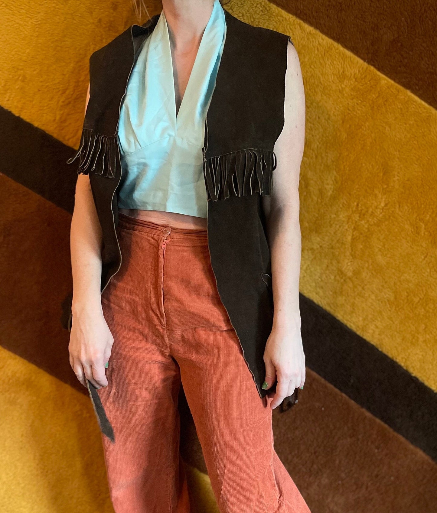 vtg 70s SUEDE FRINGE BELTED Vest // vintage dark chocolate brown leather fringe waistcoat with belt hippie western boho acid festival ooak