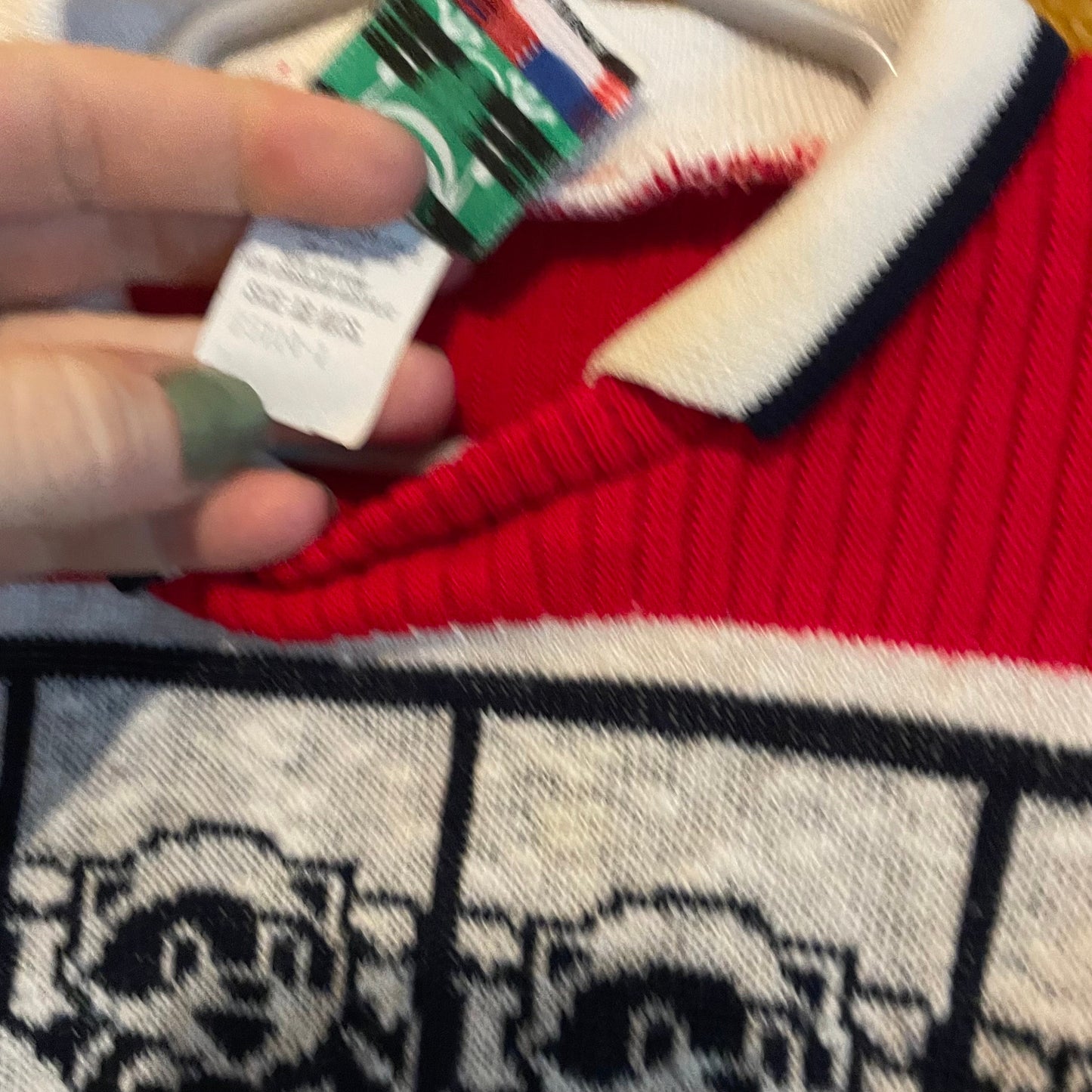 vtg 70s KIDS RACCOON PATTERN Sweatshirt // vintage knit jumper red & black cartoon animal retro collared sweater unisex kids clothes autumn