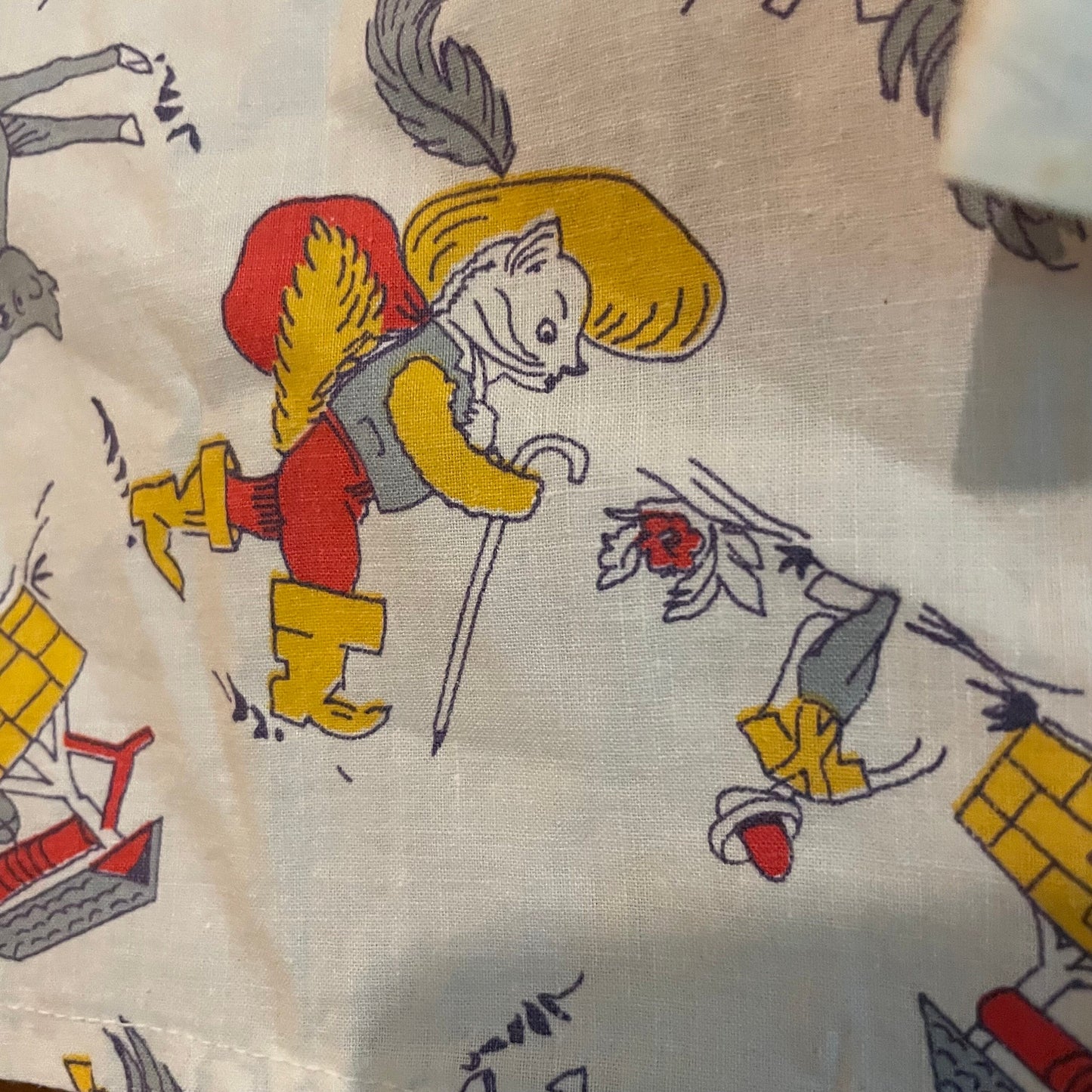 vtg 50s PUSS N BOOTS Top // vintage cotton kids size 10 button down novelty print fairy tale cat shrek all over print pajama top mcm tv show