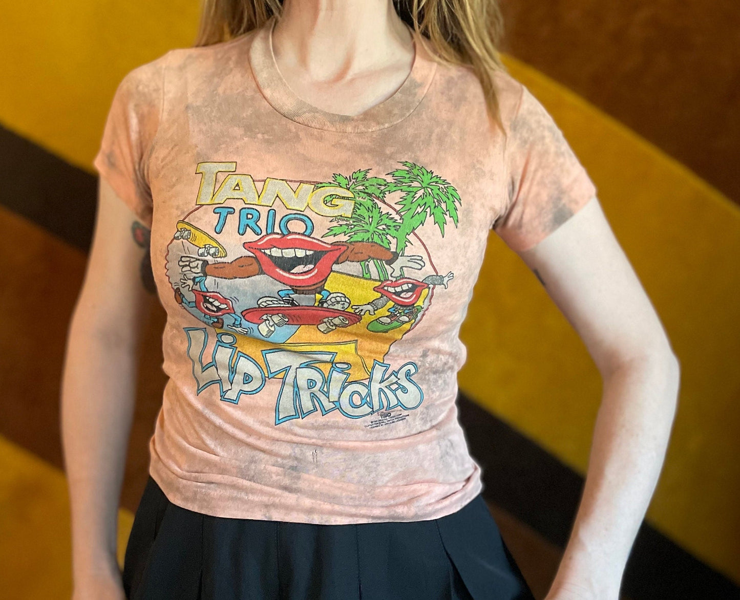 vtg 90s TANG ORANGE DRINK Shirt // vintage skateboarding distressed graphic tee tie dye marbled paper thin crop baby tee skater punk funny