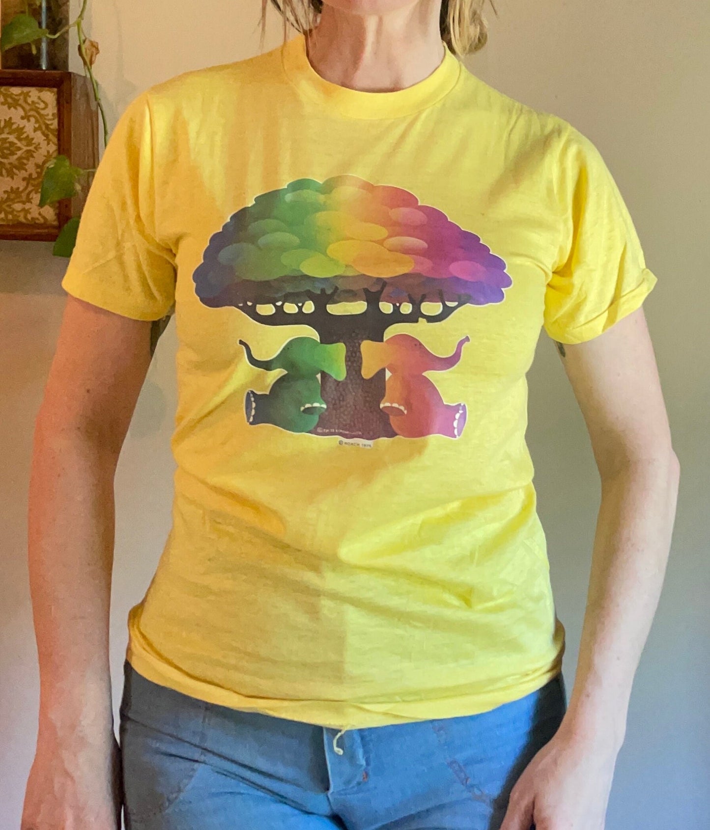 vtg 70s PSYCHEDELIC ELEPHANTS CLOUDS // vintage yellow kaleidoscope trees retro graphic tee neon pop art hippie mod stoner roach iron on