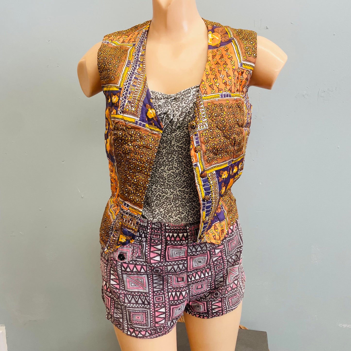 vtg 70s psychedelic lightly quilted vest gold purple retro beach cover up hippie rocker bohemian style