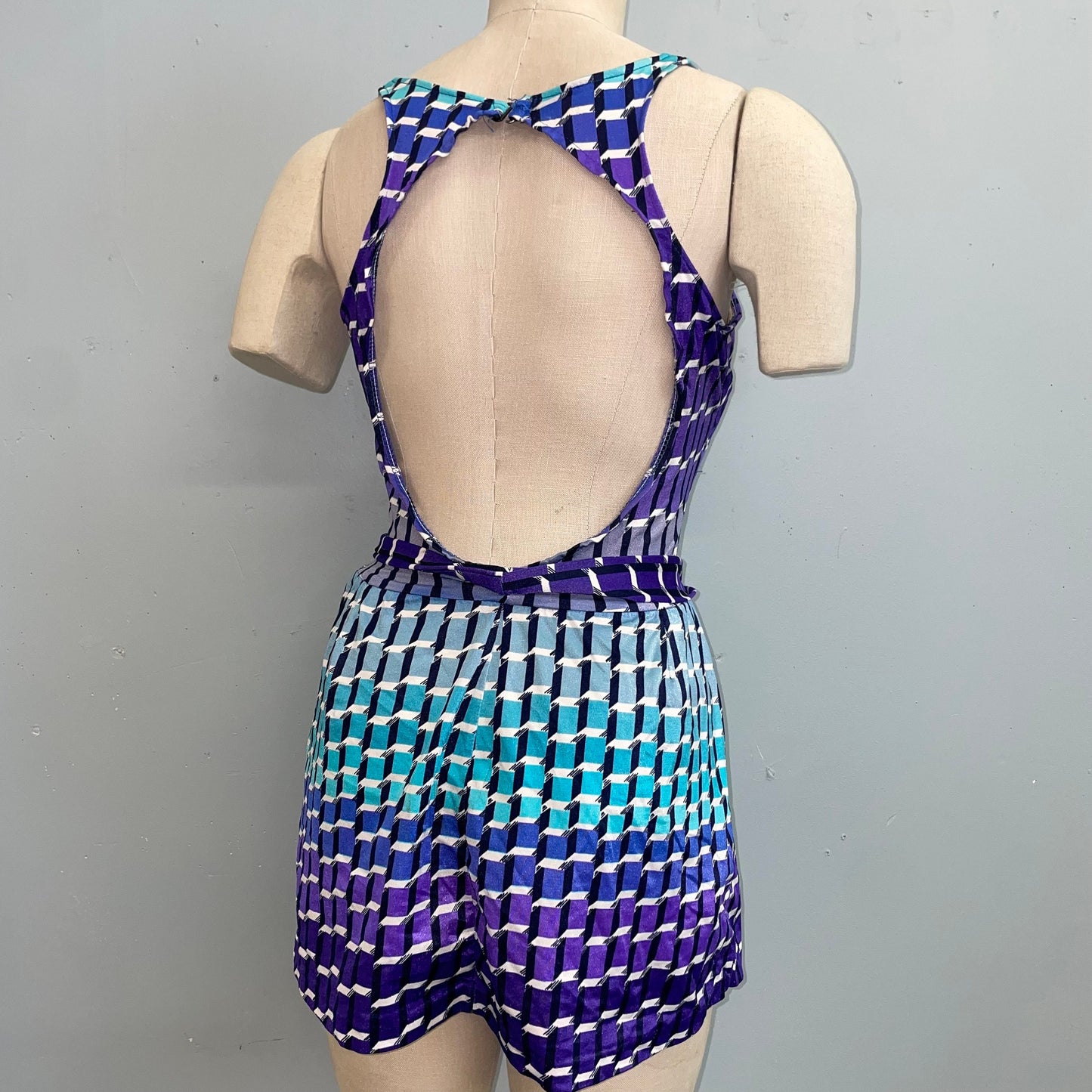 vtg amazing mermaid scales belted swimsuit retro geometric playsuit romper mod ombre tank one piece bathing suit mermaid outfit beach dress