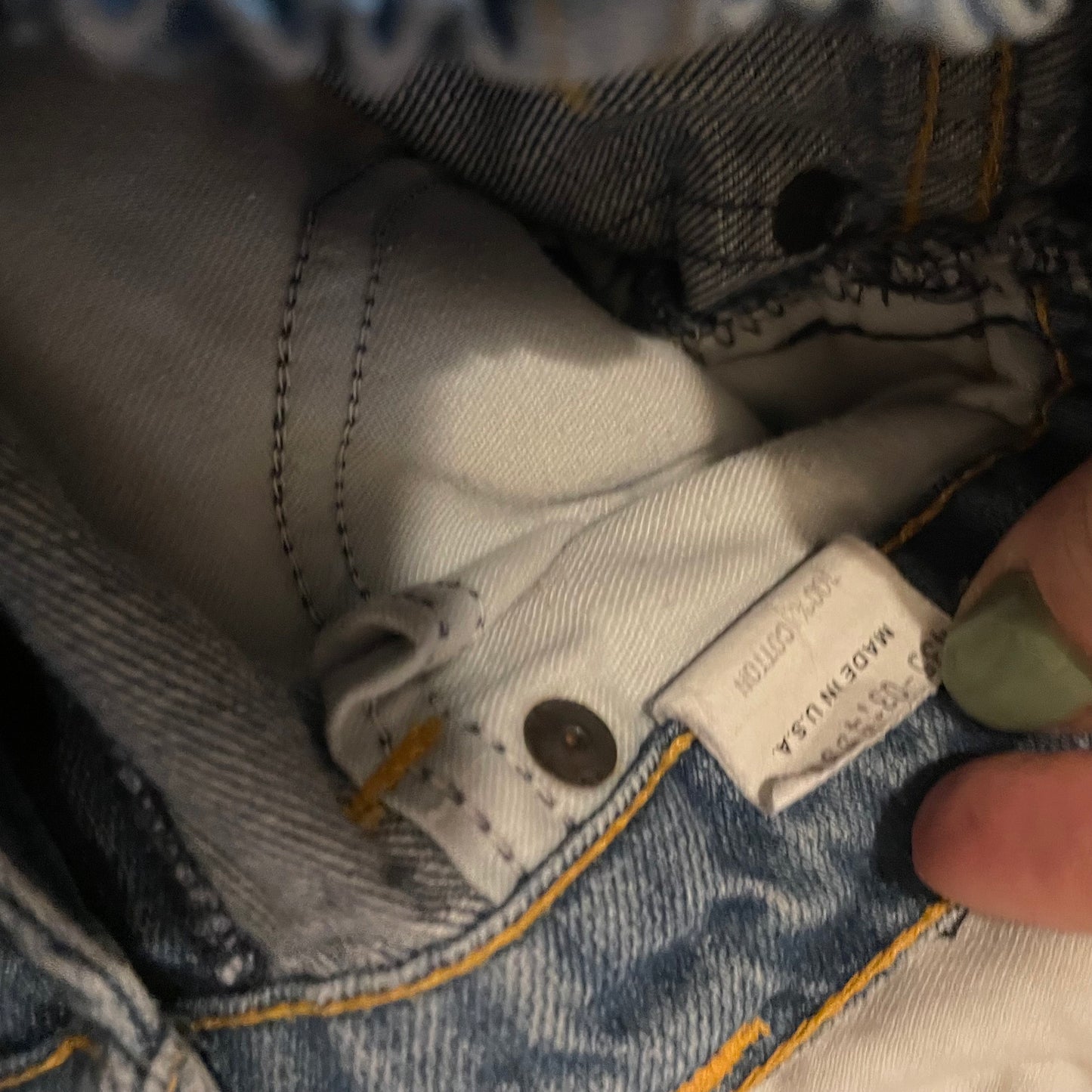 vtg 70s KIDS OSHKOSH B'GOSH jeans // vintage size 6-8 distressed denim youth pants faded patched rugged hippie grunge unisex jeans autumn