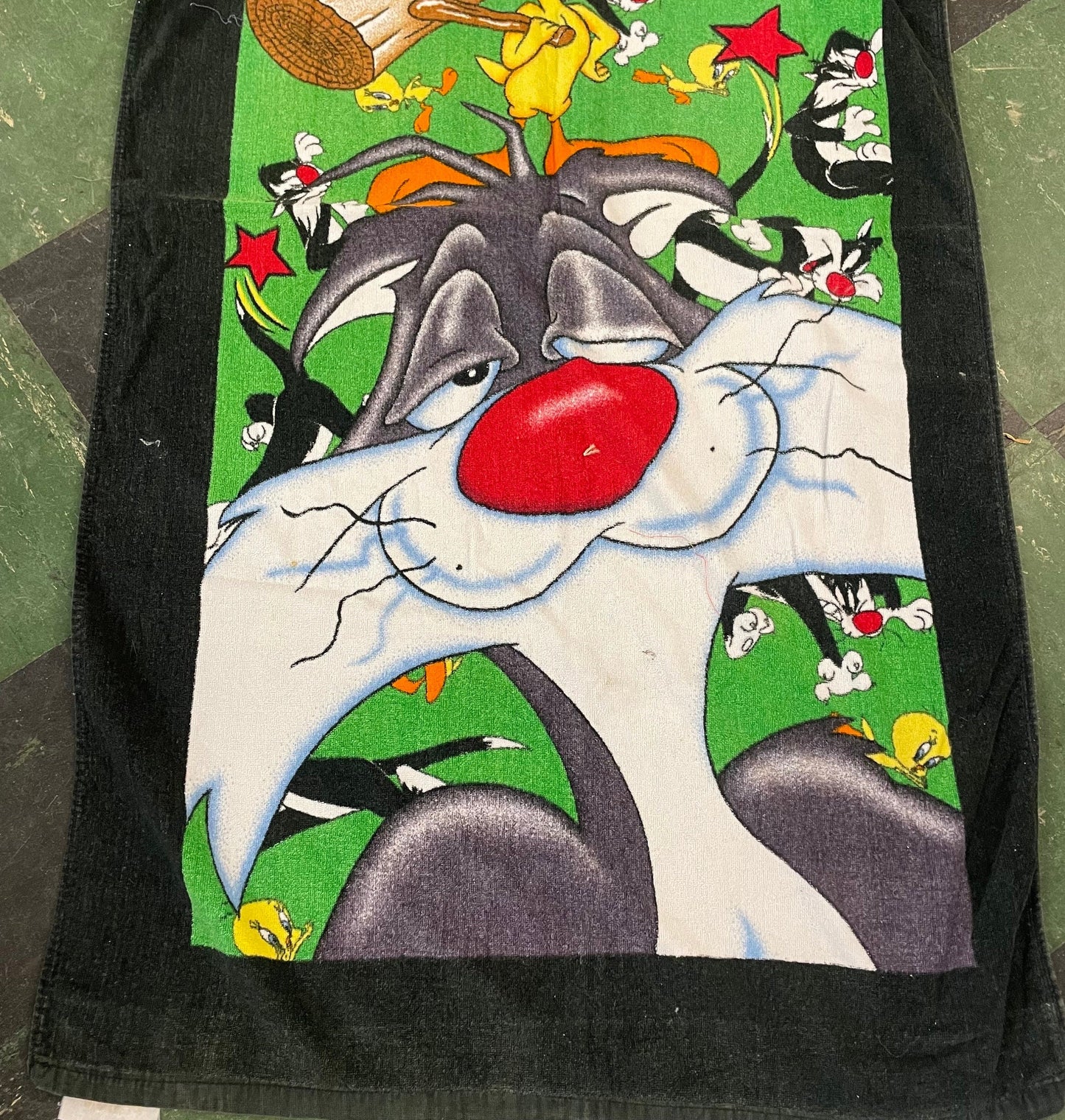 vtg 90s LOONEY TUNES TOWEL // vintage tweety & sylvester cartoon plush terrycloth beach towel bright vivid funny Y2K all over print fabric