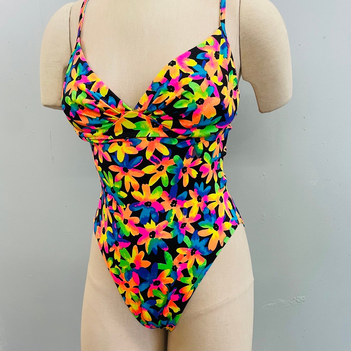 vtg 90s bright flower power deep v neck cut out neon one piece swimsuit high thigh full coverage tankini bright funky underwire sexy retro
