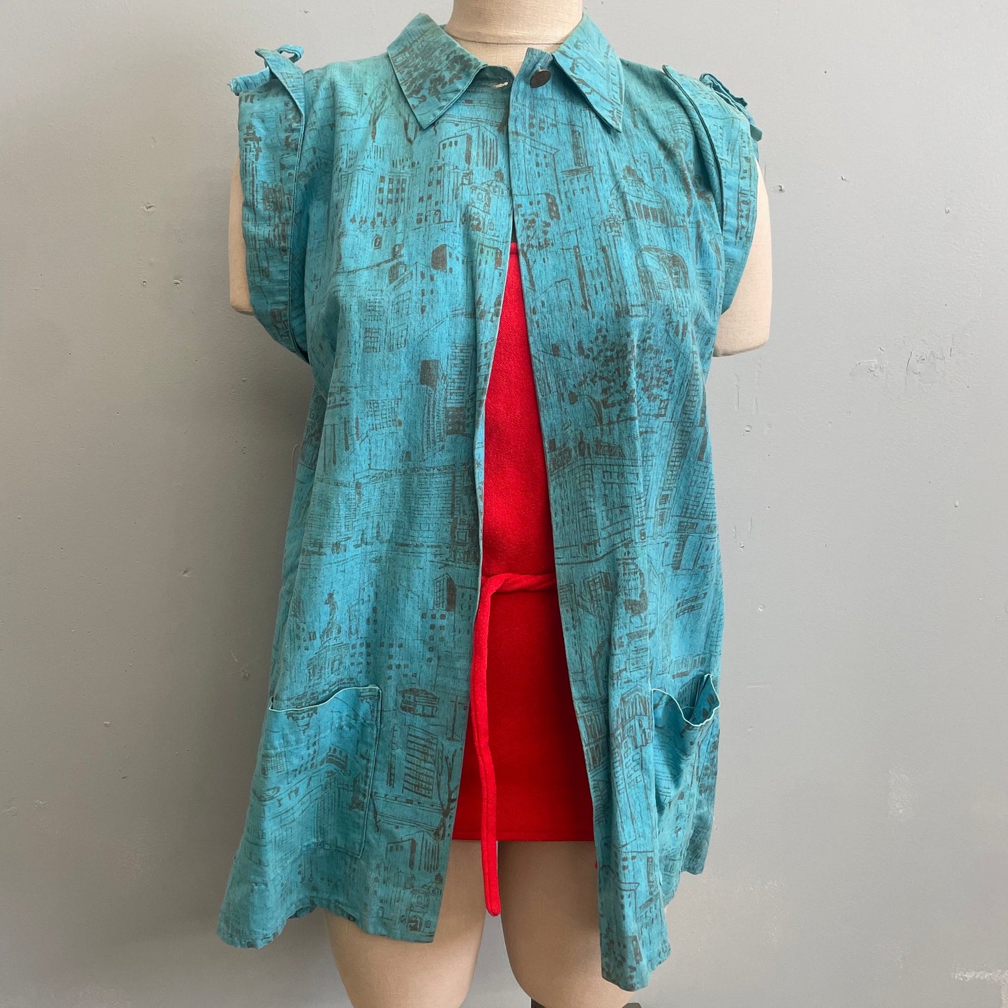 vtg 1940s La Moda Acapulco cotton tent jacket city building printed cotton pointy collar smock with pockets