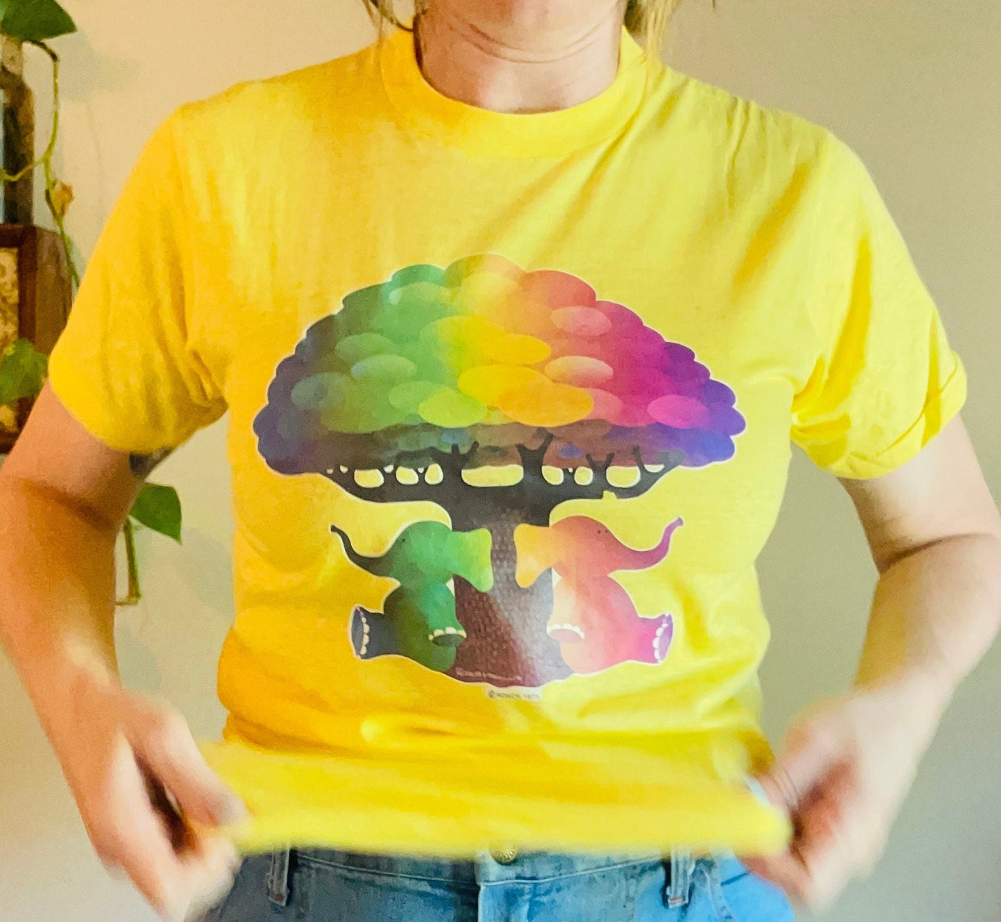 vtg 70s PSYCHEDELIC ELEPHANTS CLOUDS // vintage yellow kaleidoscope trees retro graphic tee neon pop art hippie mod stoner roach iron on