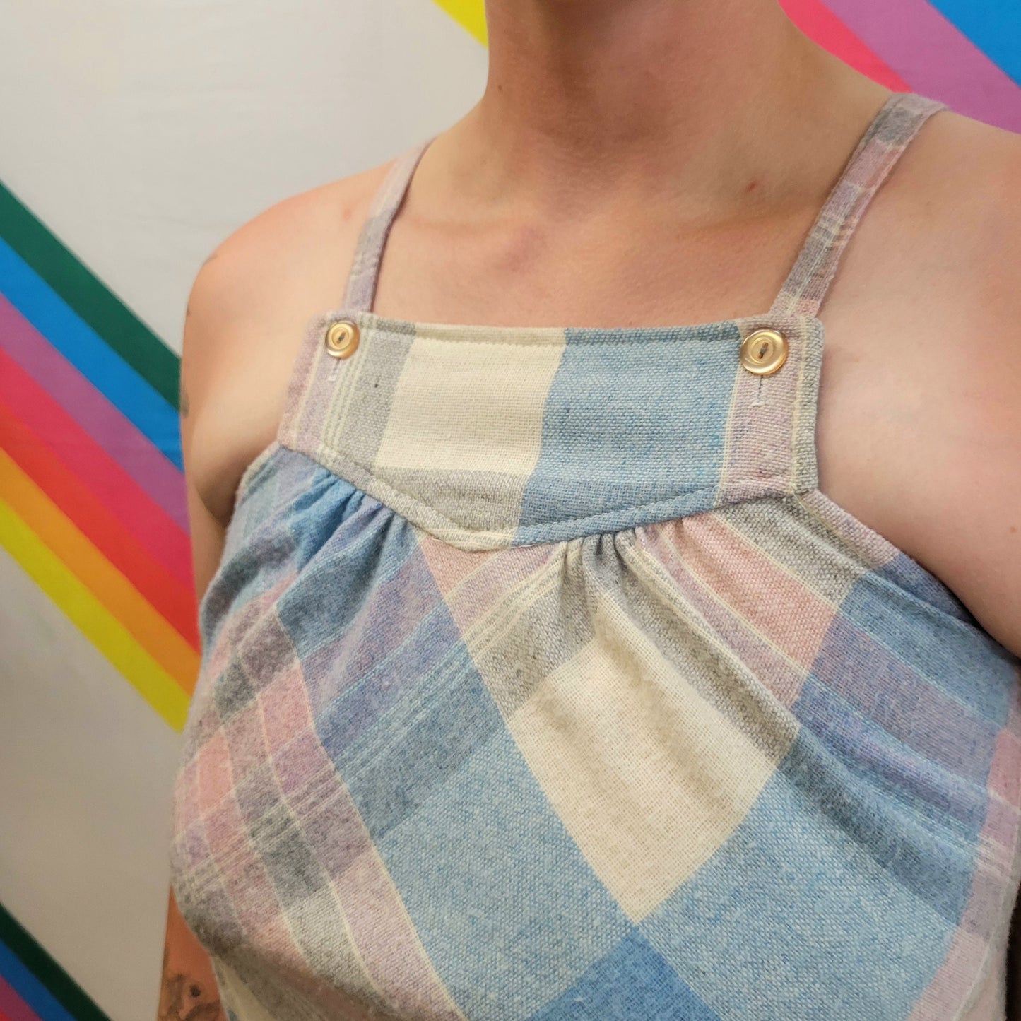 vtg 70s PLAID PINAFORE DRESS // Size 7 pastel plaid overall dress with pockets jackie that 70s show autumn layering piece day sun dress