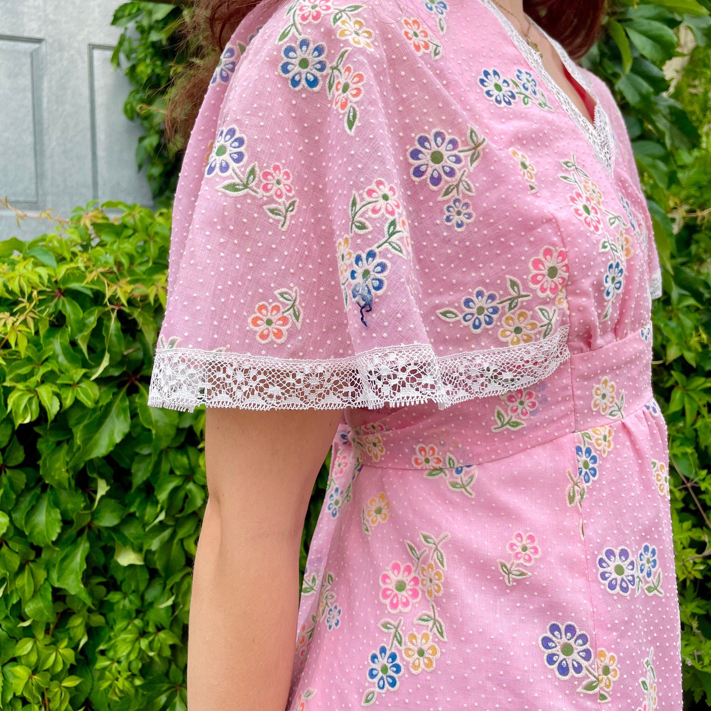 vtg 70s PINK FLUTTER SLEEVE gown // pink swiss dot cape sleeve textured pastel full length baby pink flowy hippie retro barbie fairy maxi