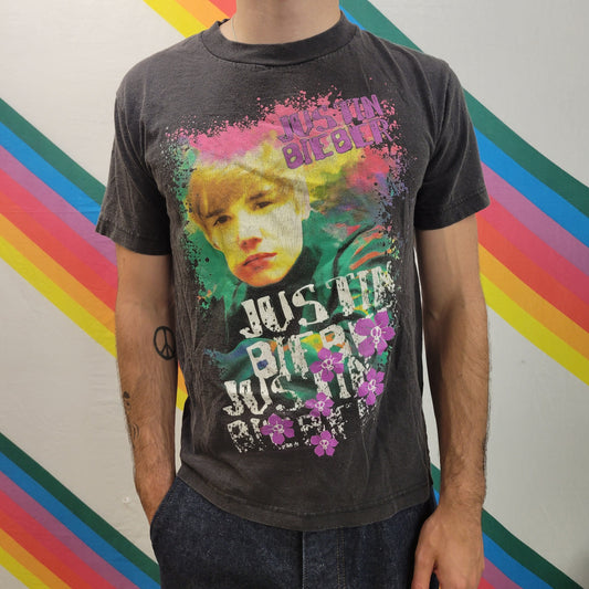 vtg y2k JUSTIN BIEBER tshirt // vintage 2010 jb my world tour shirt belieber gift cute band tee pop music black small popstar merch og style