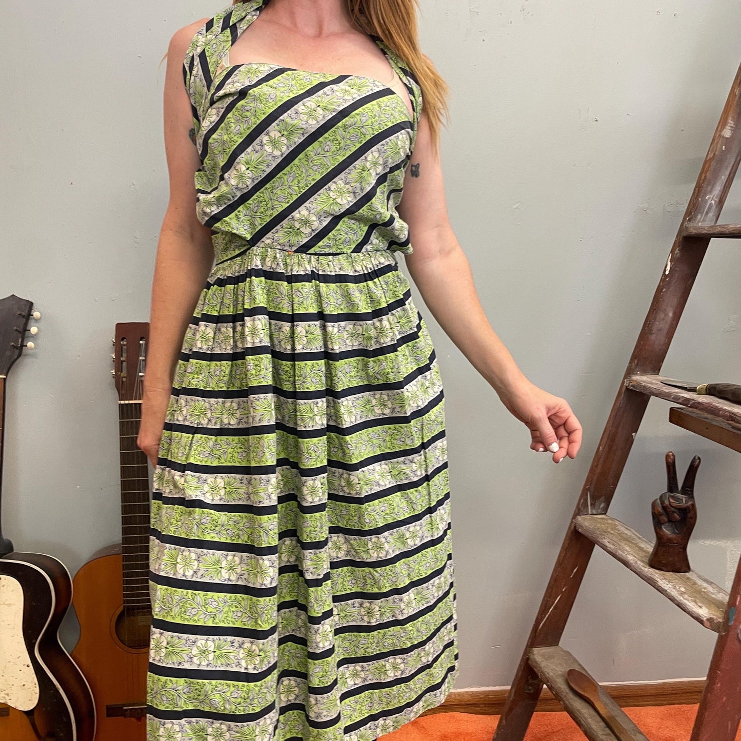 vtg 40s CONVERTIBLE SKIRT DRESS // green blue striped adjustable apron skirt with top fit n flare batik style cotton wrap dress pastel day