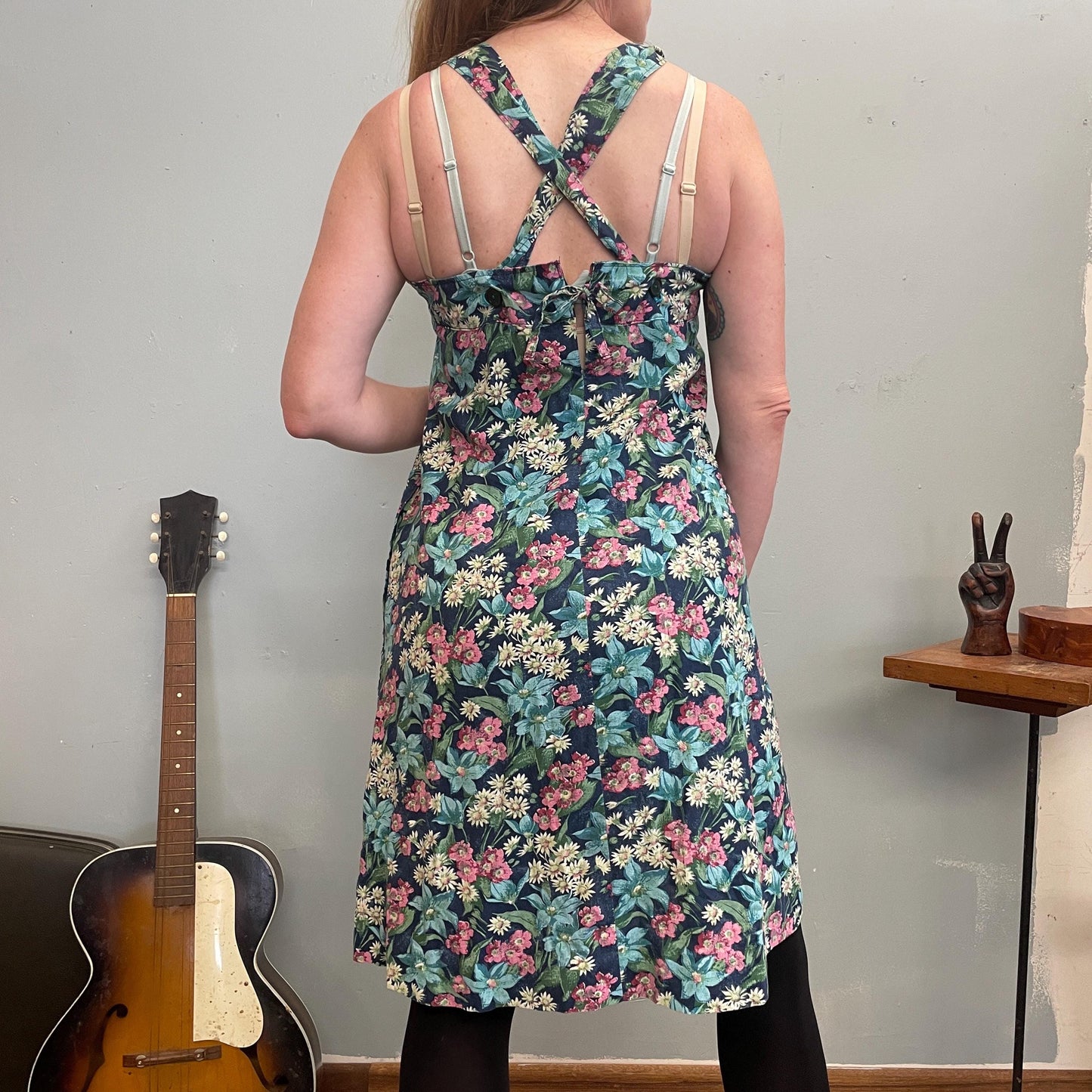 vtg 70s FLORAL TANK DRESS // criss cross pinafore a line tent dress bouquet fall autumn layers school outfit preppy sweater cover up smock