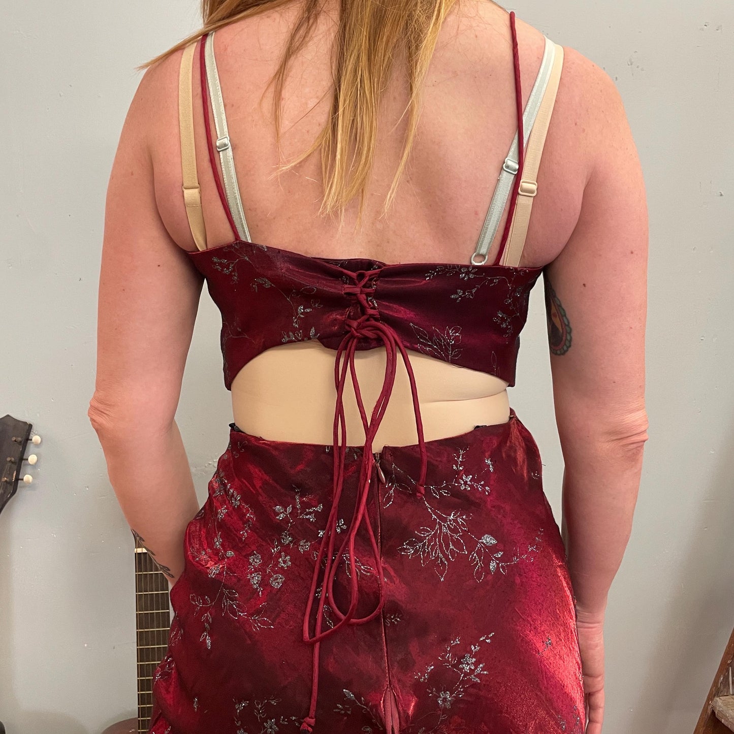 vtg Y2K CUTOUT FORMAL GOWN // burgundy brocade silver tree sparkle trim full length evening gown 90s party dress spaghetti strap slinky tank