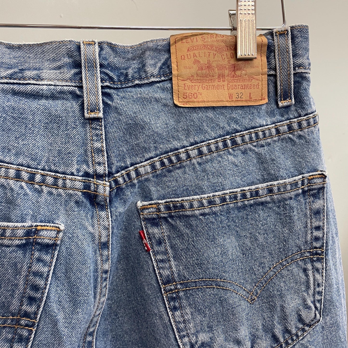 vtg 90s 560 LEVIS DENIM SHORTS 32 // vintage baggy baggies skater long shants jorts light wash classic basic jean y2k grunge goth unisex