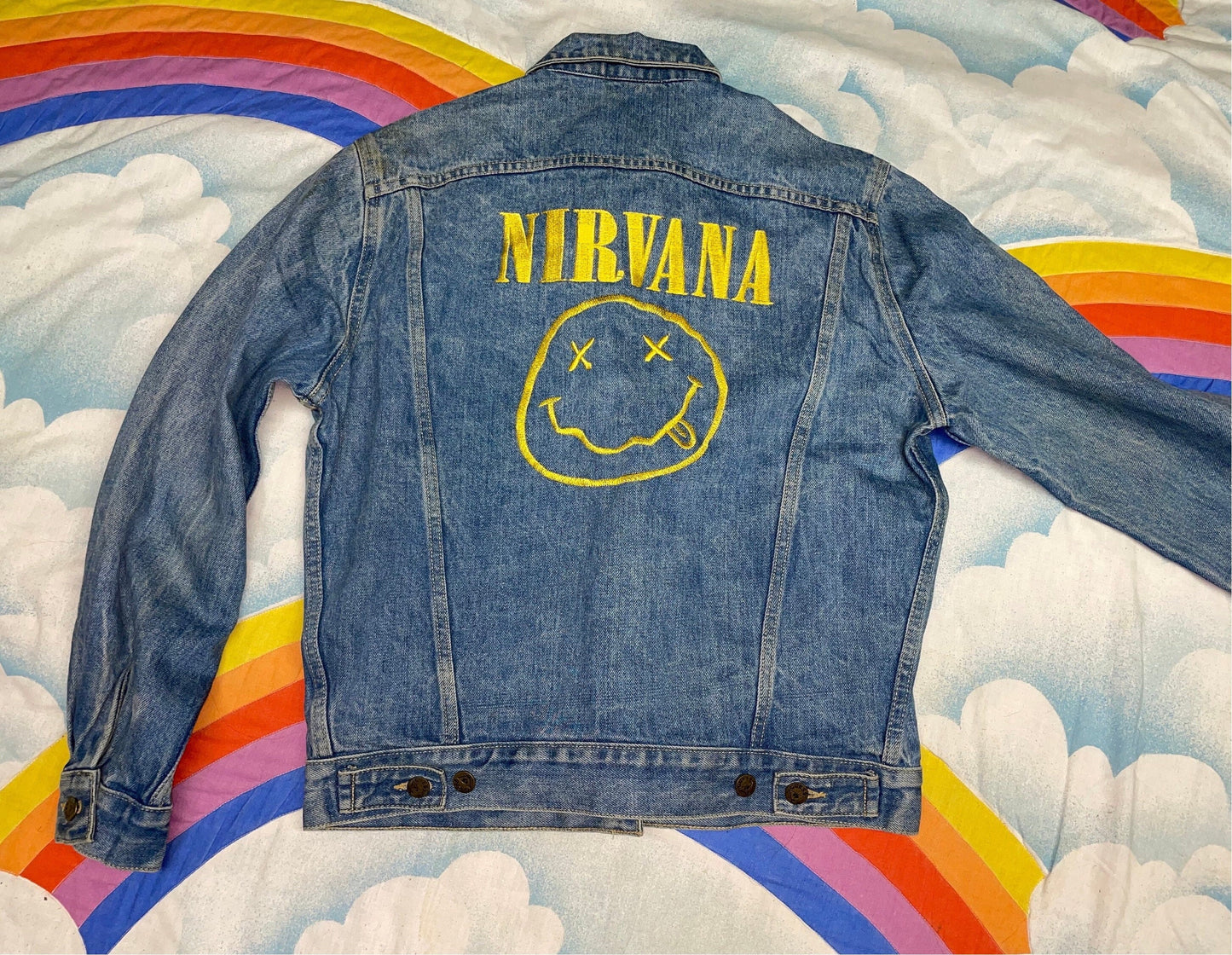 vtg 90s GUESS NIRVANA JEAN Jacket // 90s embroidered smiley face denim trucker style boxy light wash stone wash stoner alternative band tee