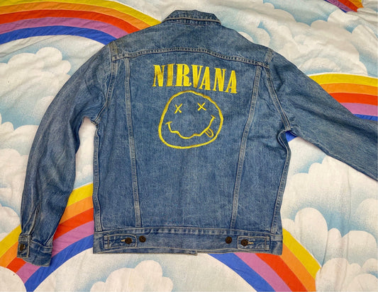 vtg 90s GUESS NIRVANA JEAN Jacket // 90s embroidered smiley face denim trucker style boxy light wash stone wash stoner alternative band tee